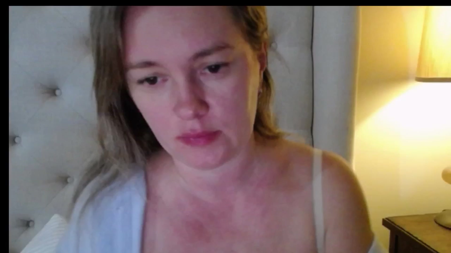 Gallery image thumbnail from J0llye's myfreecams stream on, 03/16/2026, 19:30 image 13 of 20