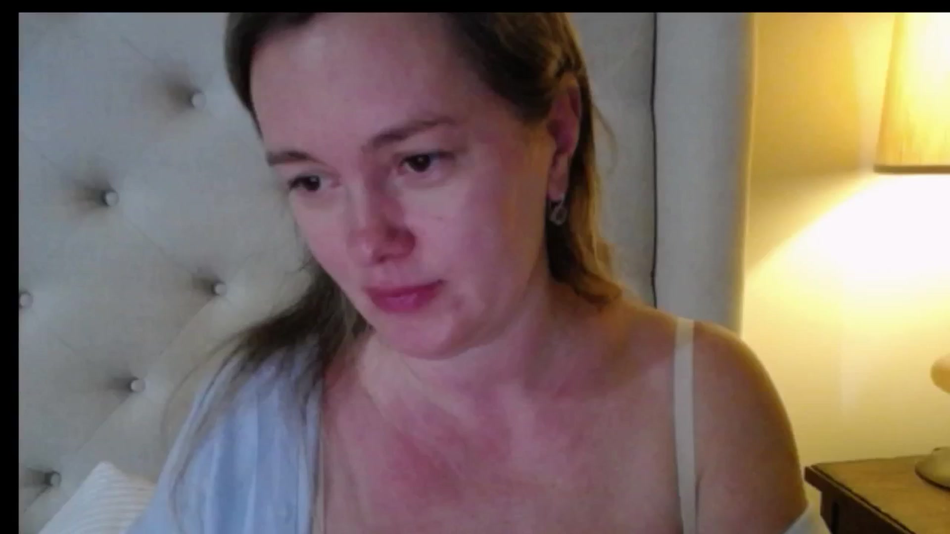 Gallery image thumbnail from J0llye's myfreecams stream on, 03/16/2026, 19:30 image 18 of 20