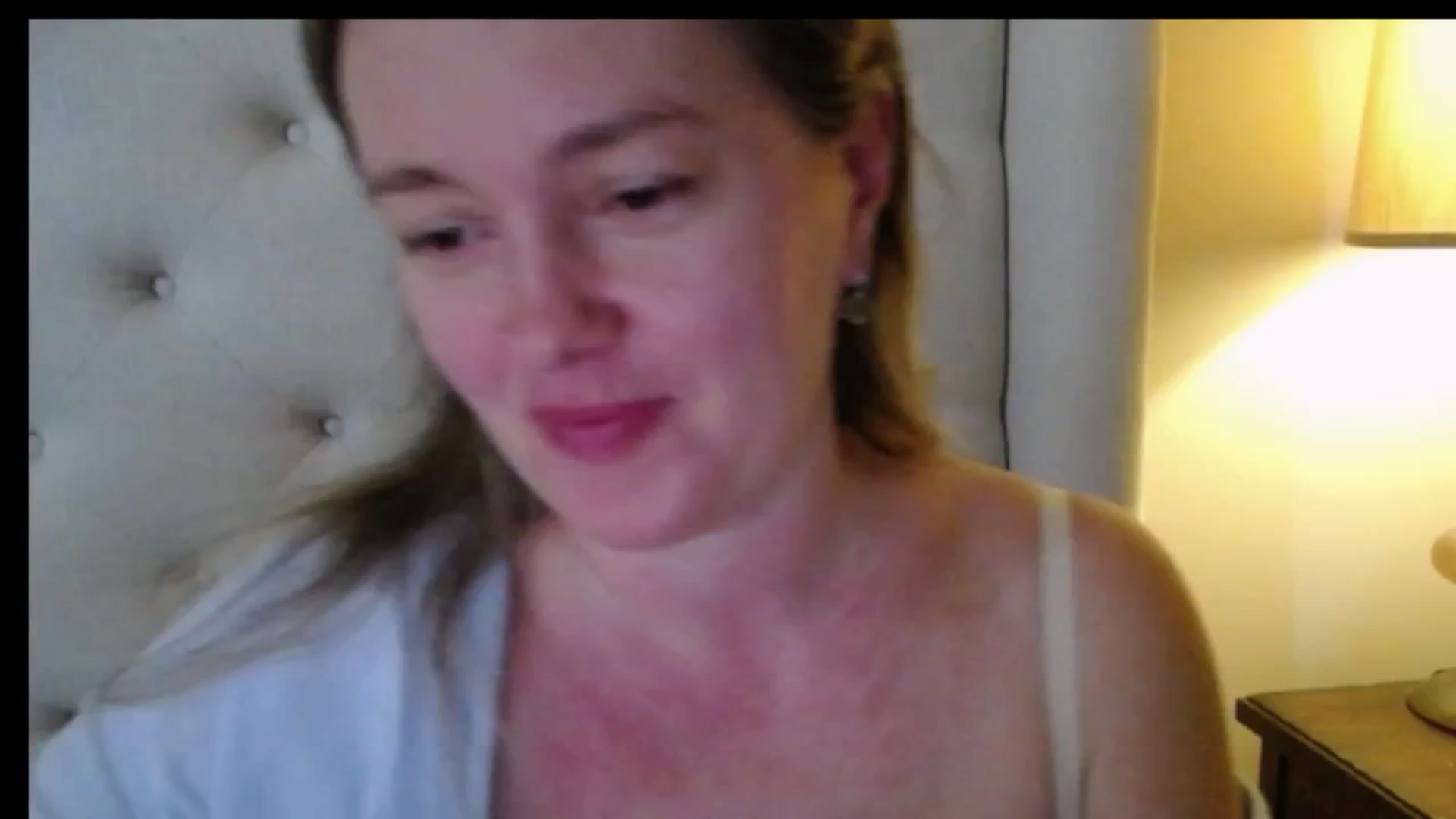 Gallery image thumbnail from J0llye's myfreecams stream on, 03/16/2026, 19:30 image 15 of 20