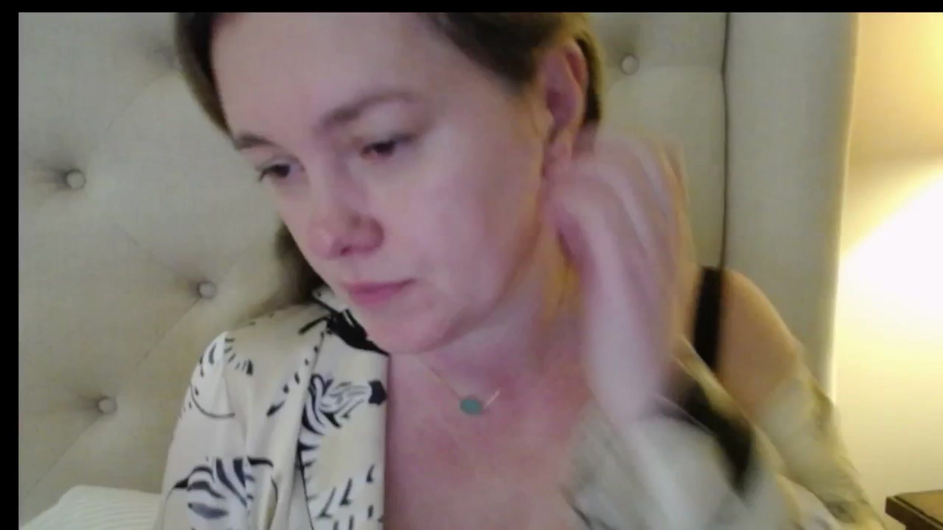 Gallery image thumbnail from J0llye's myfreecams stream on, 03/17/2026, 16:40 image 9 of 20