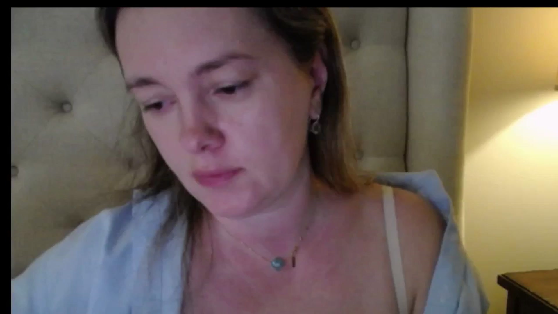 Gallery image thumbnail from J0llye's myfreecams stream on, 03/30/2026, 16:11 image 17 of 20