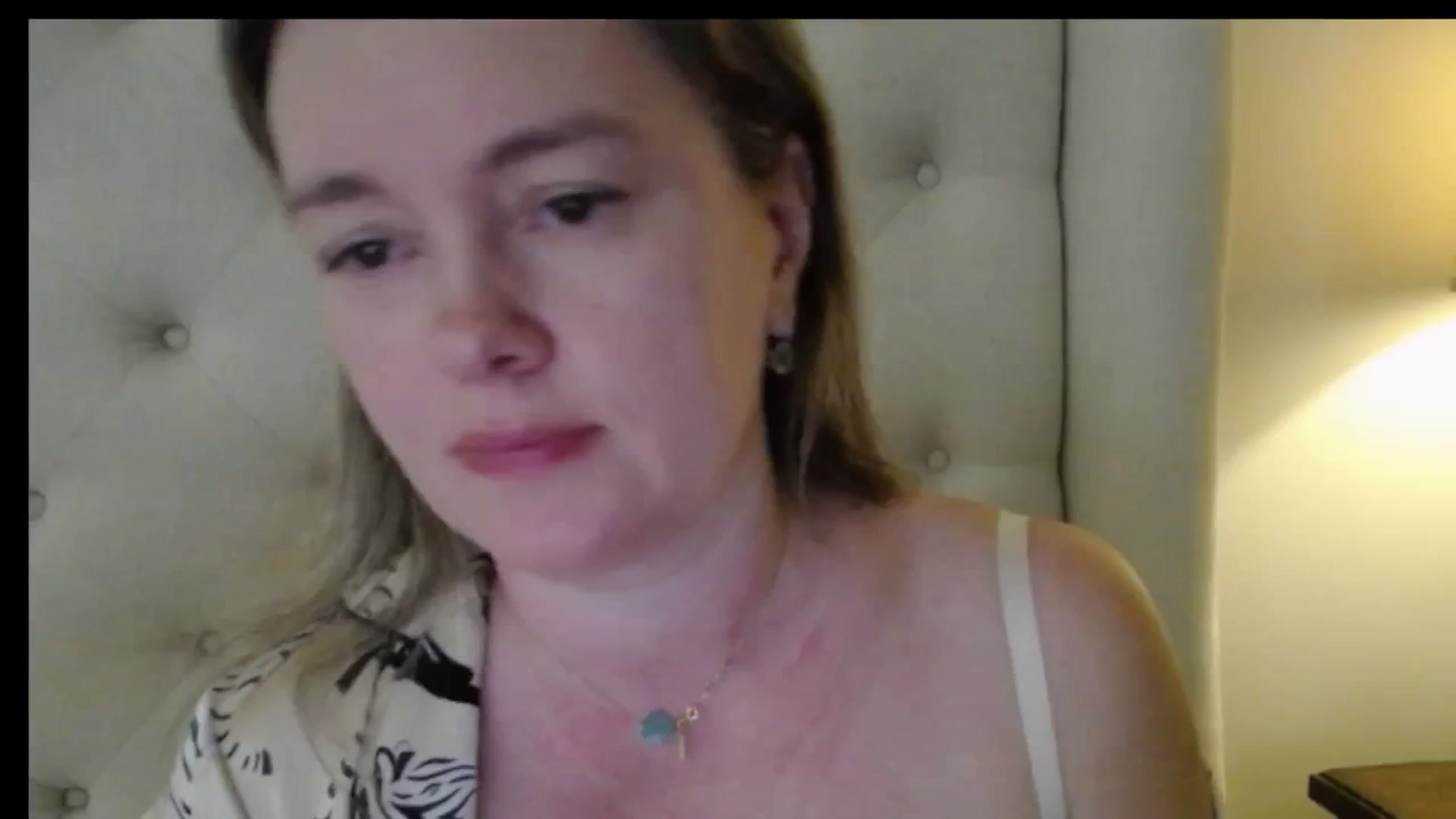 Gallery image thumbnail from J0llye's myfreecams stream on, 03/31/2026, 16:01 image 12 of 20