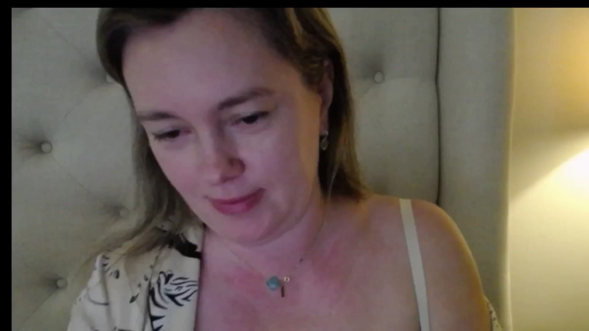 Gallery image thumbnail from J0llye's myfreecams stream on, 03/31/2026, 16:01 image 15 of 20