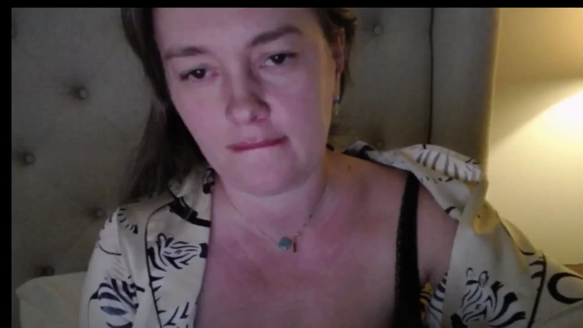 Gallery image thumbnail from J0llye's myfreecams stream on, 04/04/2026, 19:49 image 4 of 20