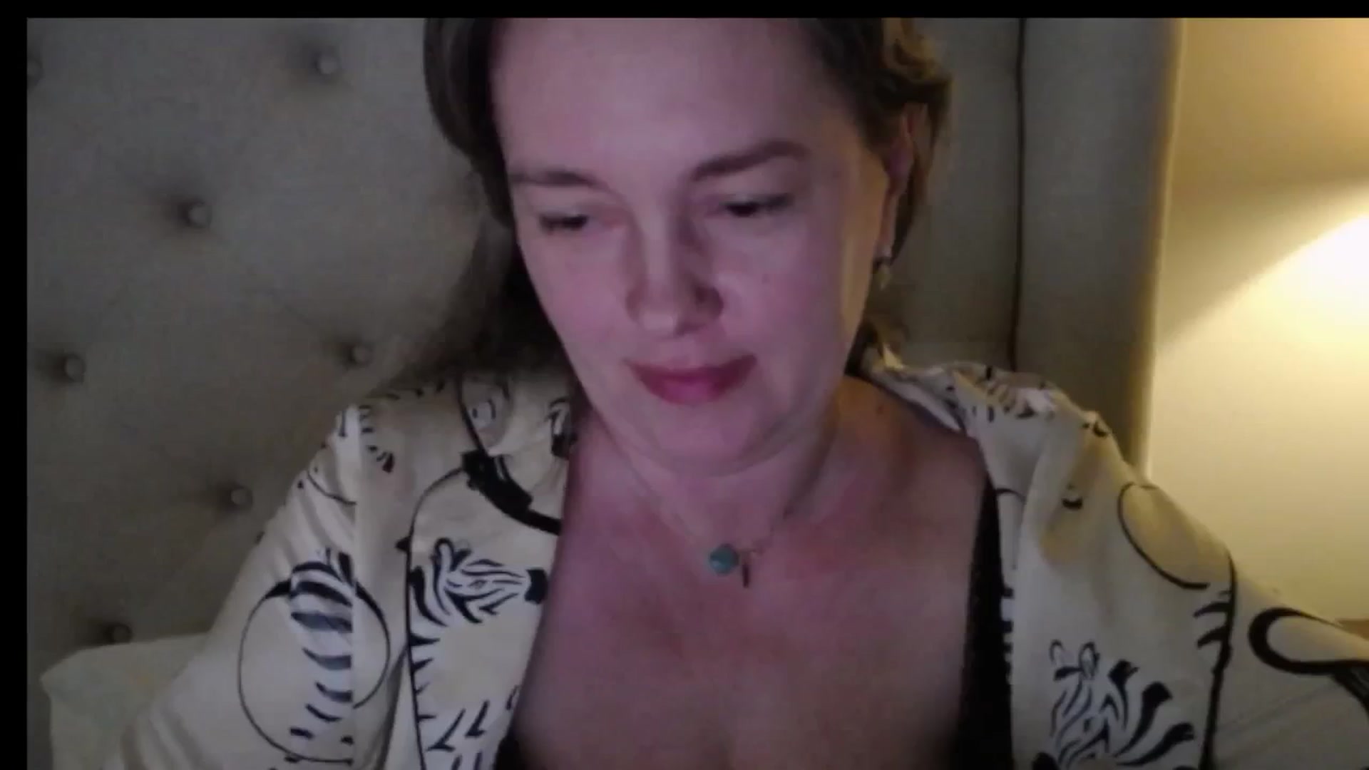 Gallery image thumbnail from J0llye's myfreecams stream on, 04/04/2026, 19:49 image 8 of 20