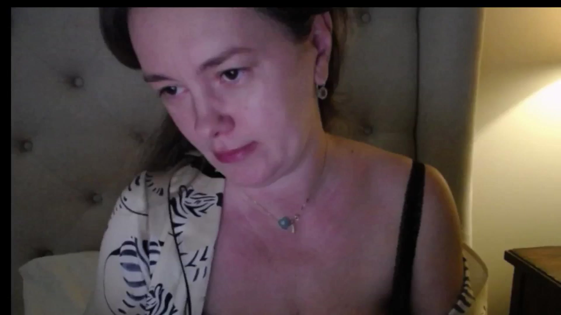 Gallery image thumbnail from J0llye's myfreecams stream on, 04/04/2026, 19:49 image 2 of 20