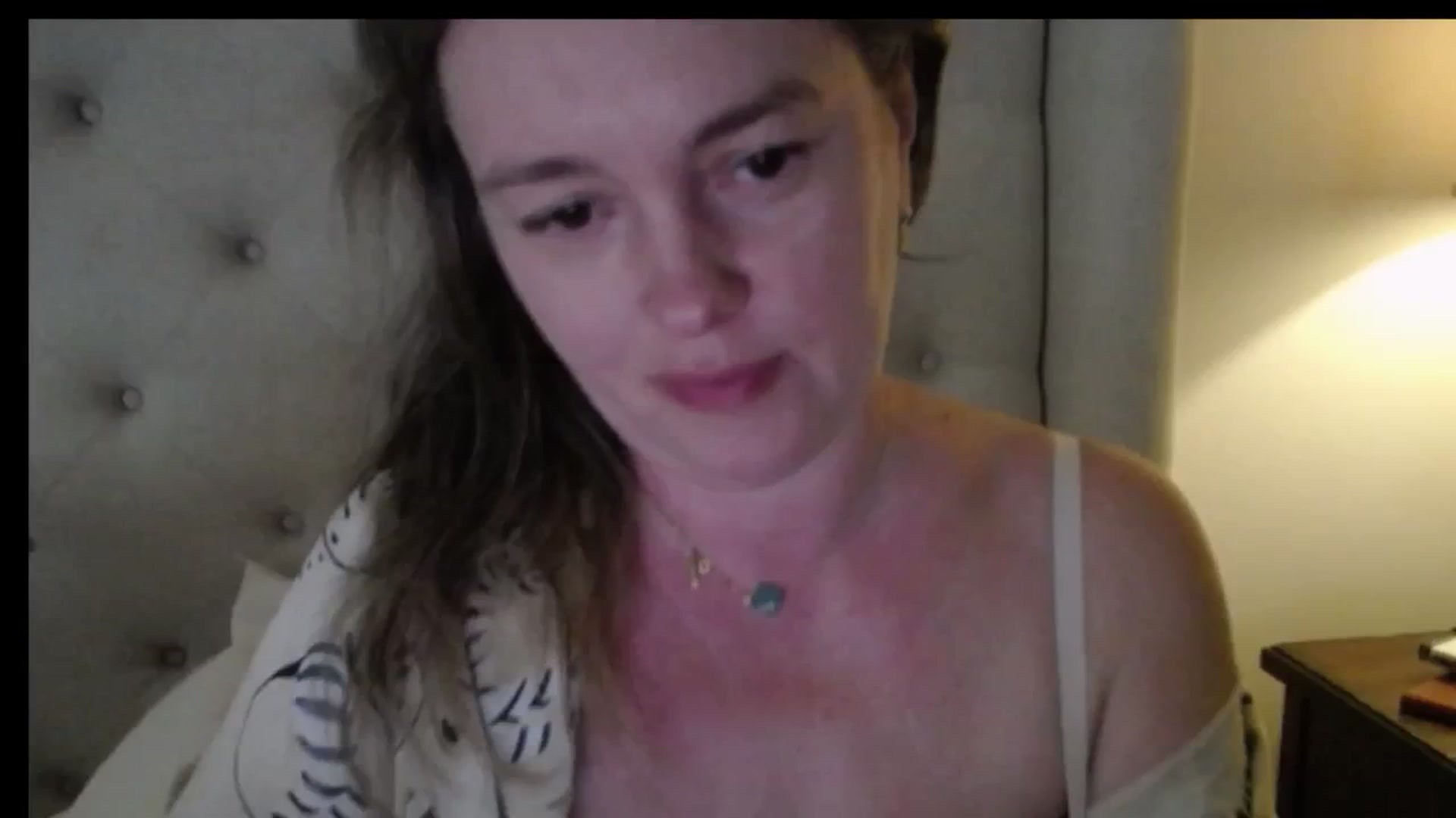 Gallery image thumbnail from J0llye's myfreecams stream on, 04/13/2026, 19:32 image 14 of 20