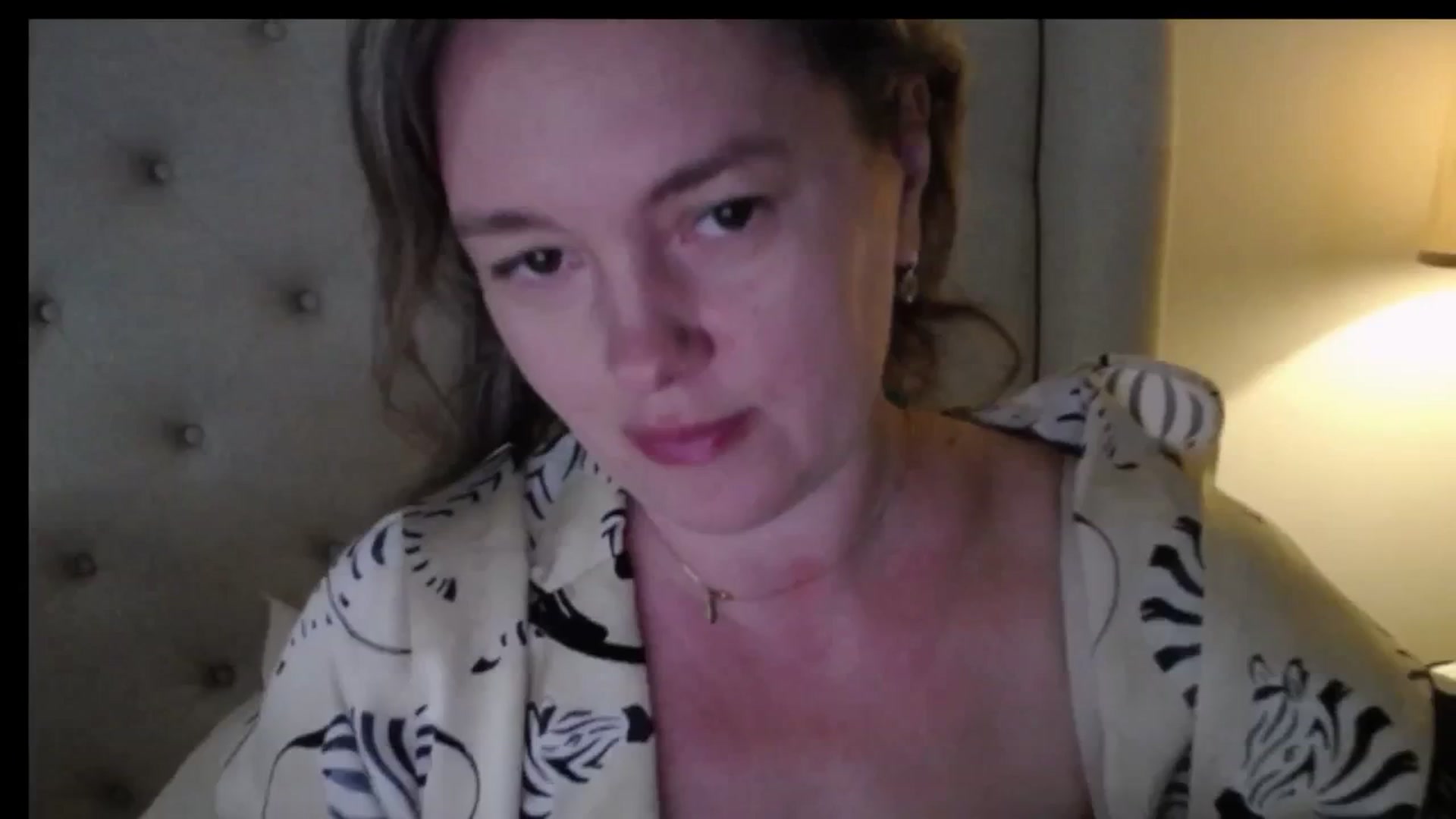 Gallery image thumbnail from J0llye's myfreecams stream on, 04/13/2026, 19:32 image 1 of 20