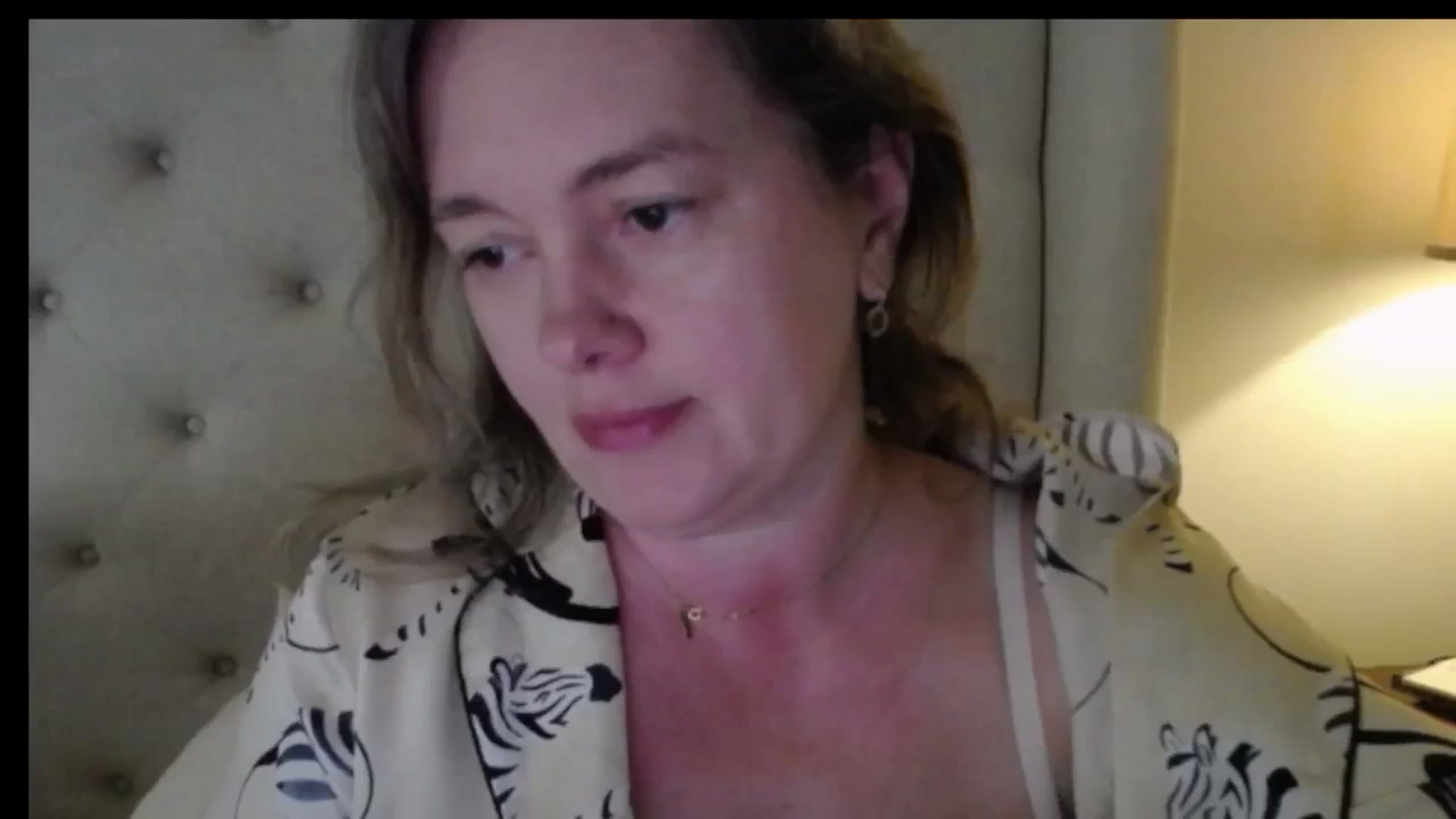 Gallery image thumbnail from J0llye's myfreecams stream on, 04/13/2026, 19:32 image 7 of 20