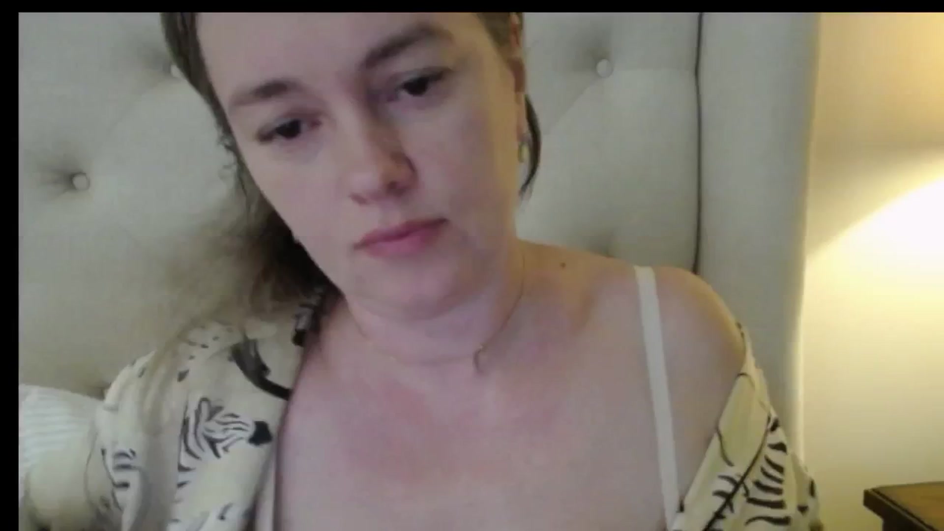 Gallery image thumbnail from J0llye's myfreecams stream on, 04/23/2026, 15:52 image 8 of 20
