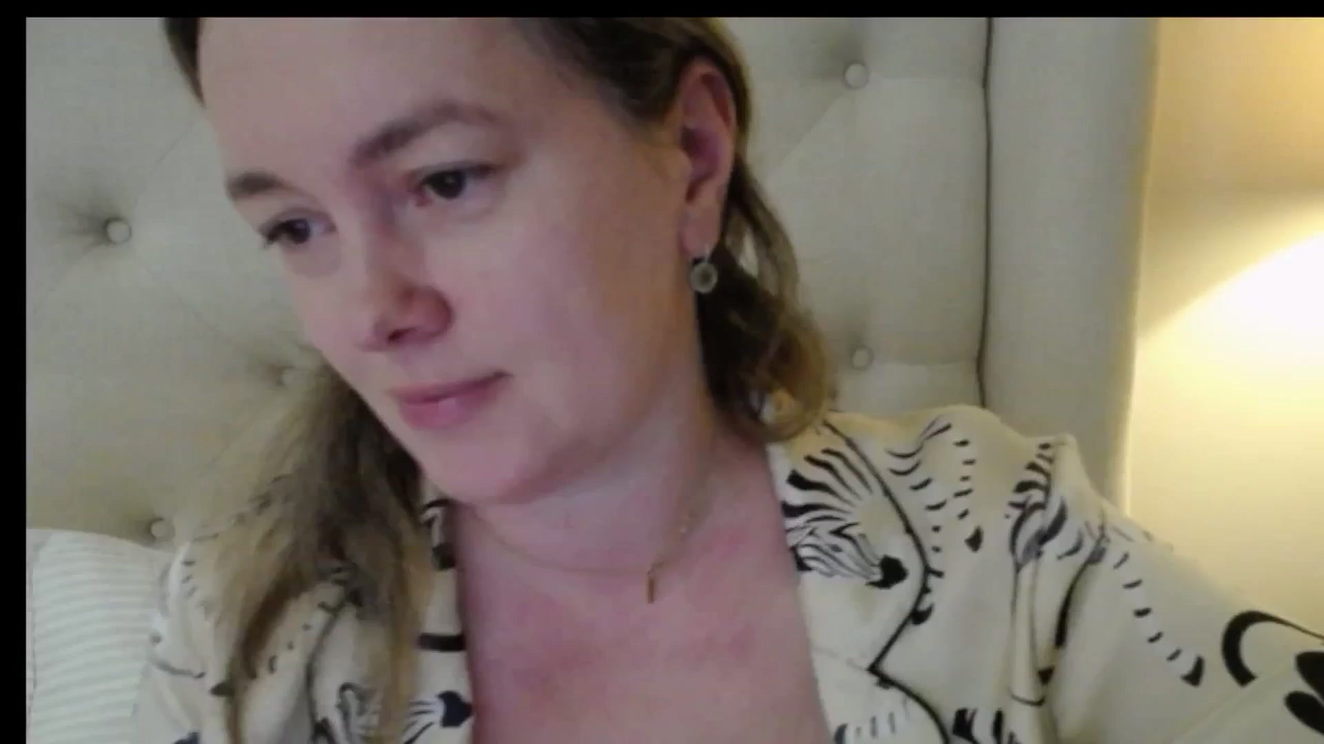 Gallery image thumbnail from J0llye's myfreecams stream on, 04/23/2026, 15:52 image 15 of 20