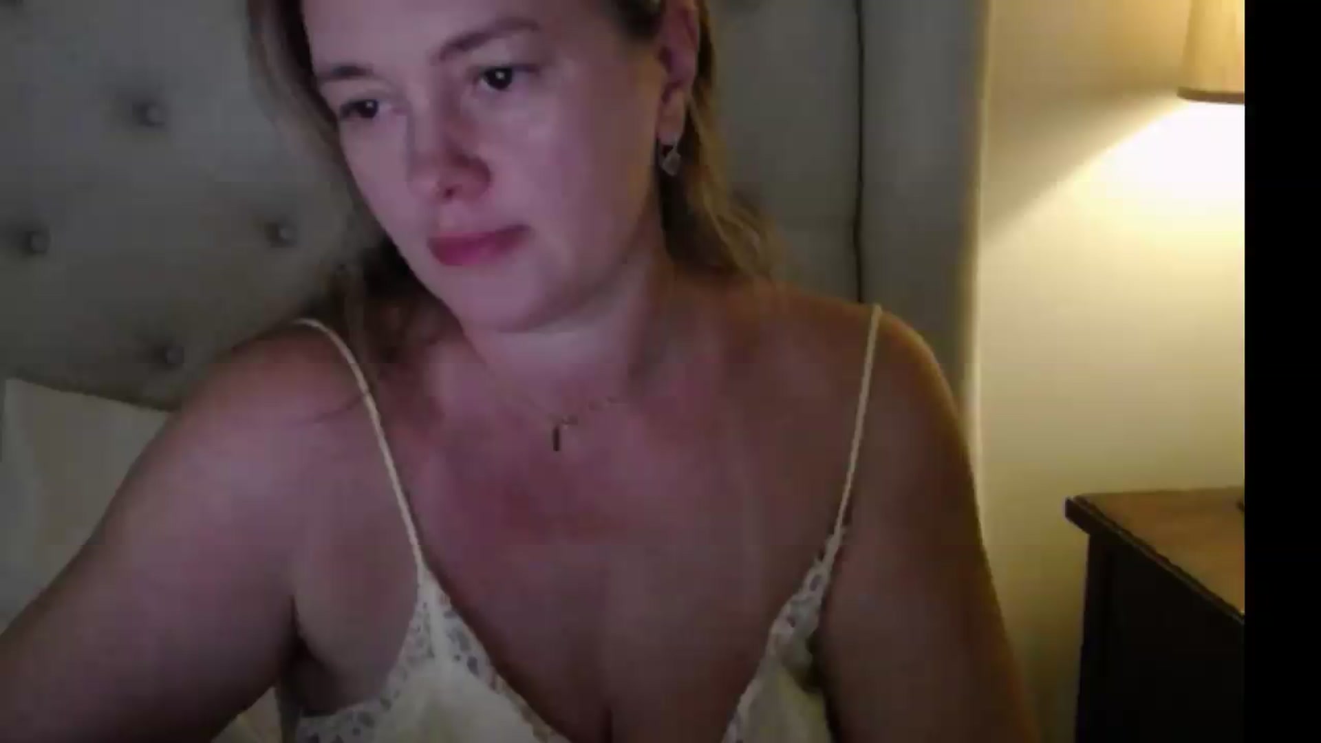 Gallery image thumbnail from J0llye's myfreecams stream on, 07/28/2026, 20:09 image 8 of 20