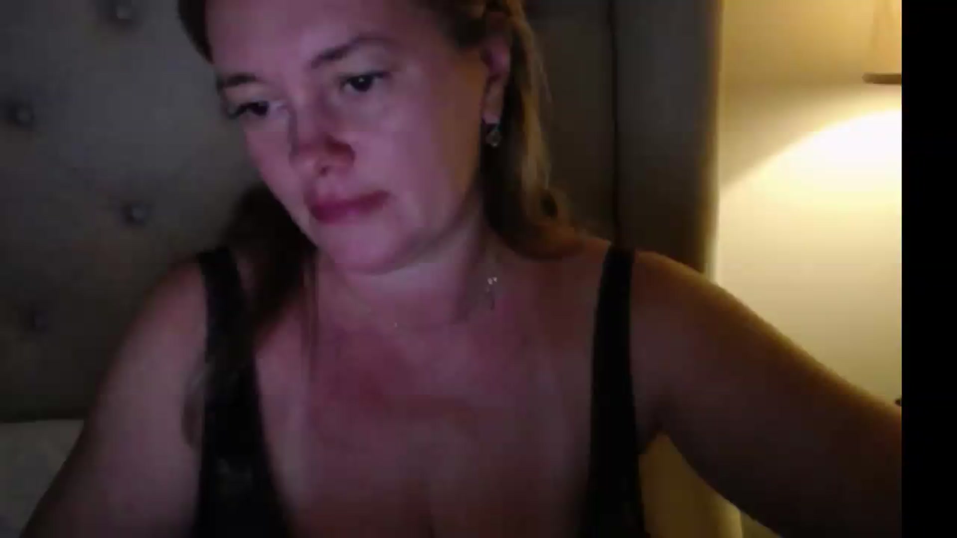 Gallery image thumbnail from J0llye's myfreecams stream on, 08/06/2026, 19:34 image 20 of 20