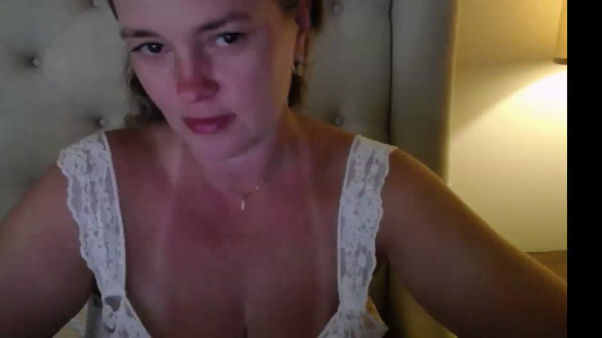 Gallery image thumbnail from J0llye's myfreecams stream on, 08/13/2026, 20:57 image 1 of 20