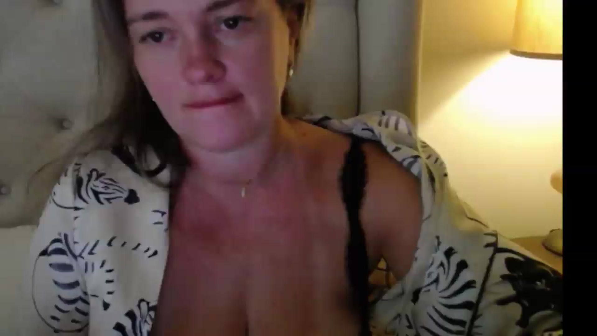 Gallery image thumbnail from J0llye's myfreecams stream on, 08/15/2026, 20:22 image 11 of 20