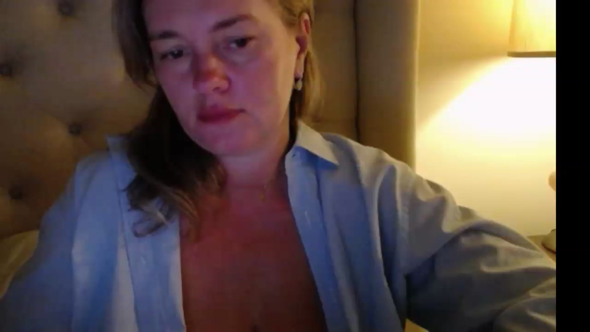 Gallery image thumbnail from J0llye's myfreecams stream on, 08/19/2026, 04:18 image 20 of 20