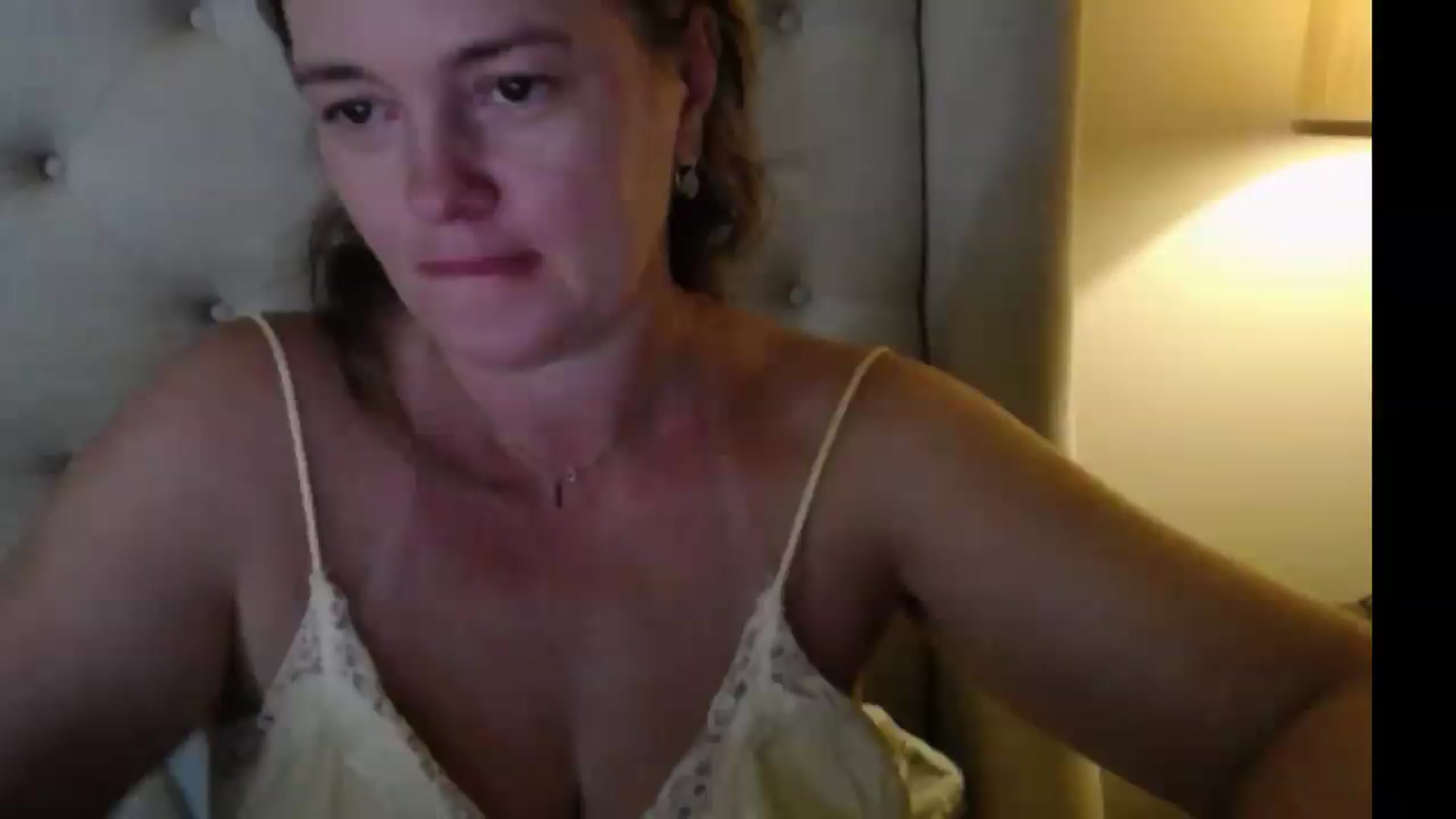 Gallery image thumbnail from J0llye's myfreecams stream on, 08/30/2026, 20:02 image 9 of 20