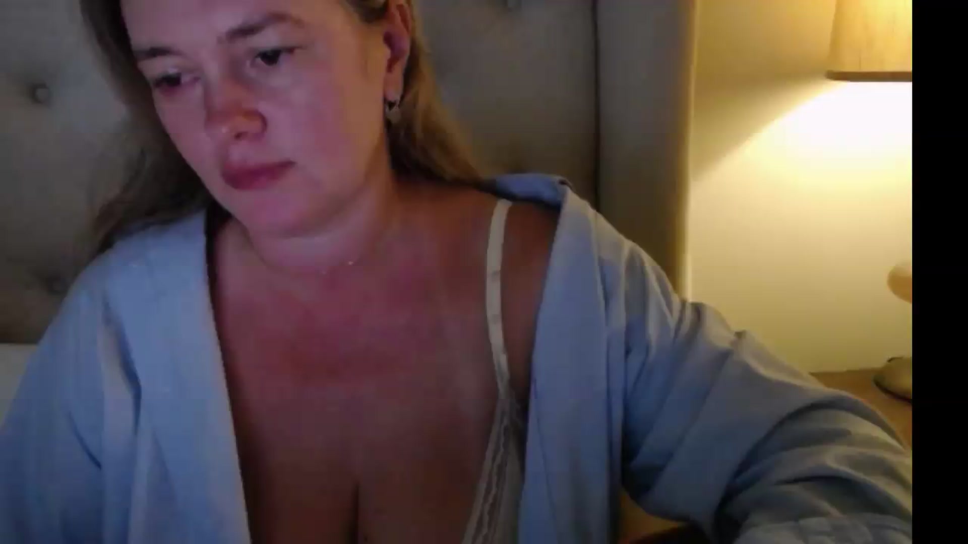 Gallery image thumbnail from J0llye's myfreecams stream on, 09/09/2026, 17:29 image 5 of 20