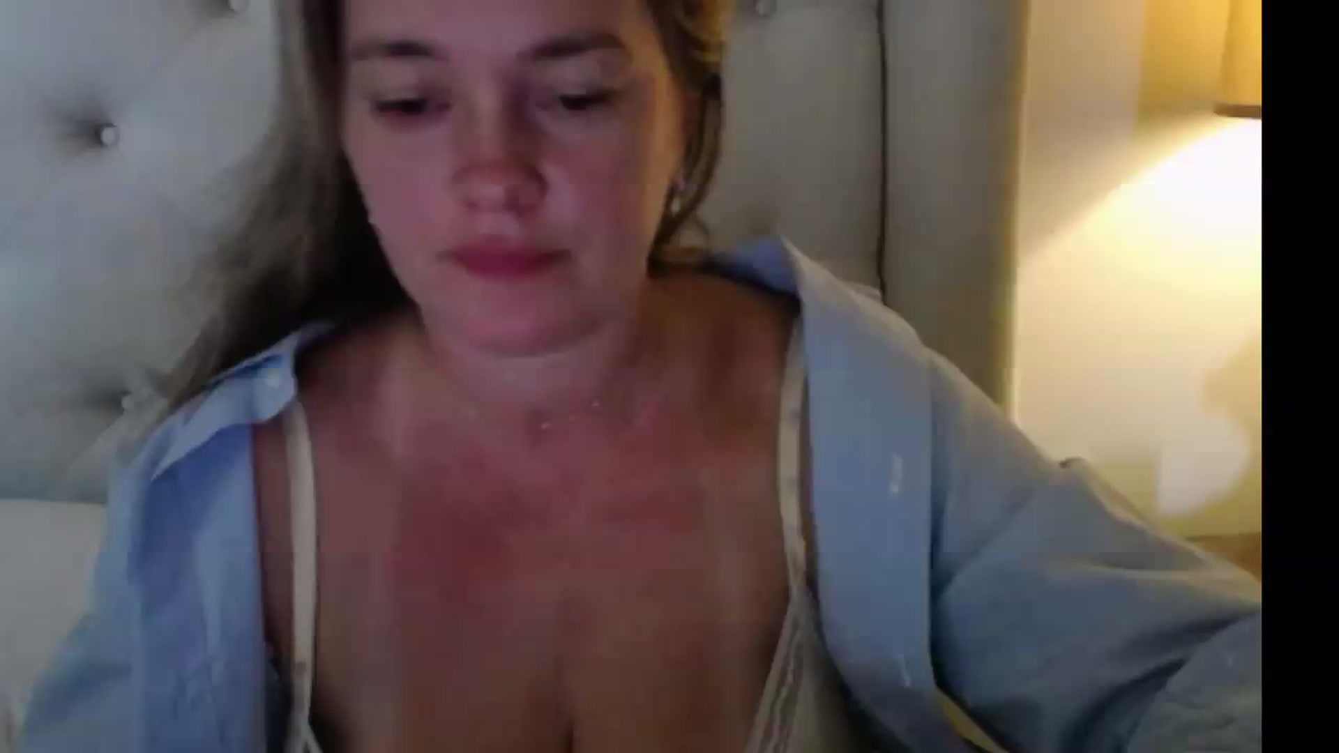 Gallery image thumbnail from J0llye's myfreecams stream on, 09/09/2026, 19:10 image 5 of 20