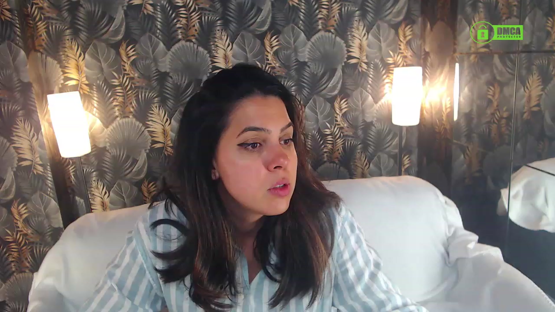 Gallery image thumbnail from JESSEBELLE's myfreecams stream on, 04/03/2023, 21:56 image 18 of 20