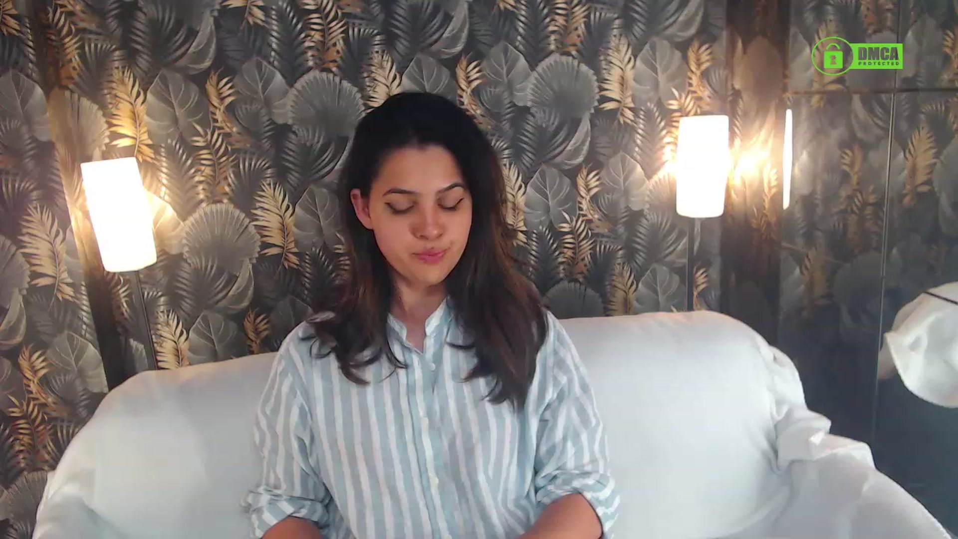 Gallery image thumbnail from JESSEBELLE's myfreecams stream on, 04/03/2023, 21:56 image 6 of 20