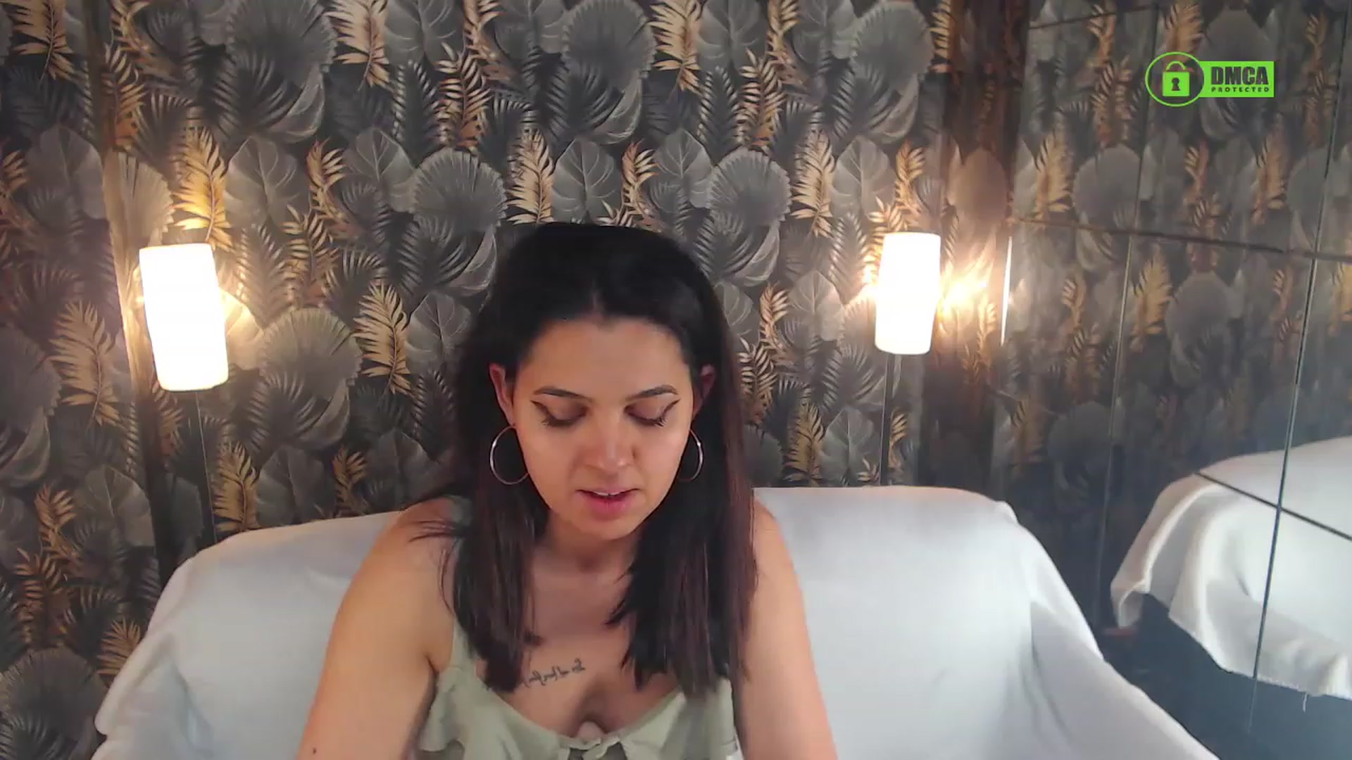 Gallery image thumbnail from JESSEBELLE's myfreecams stream on, 05/21/2023, 11:27 image 19 of 20
