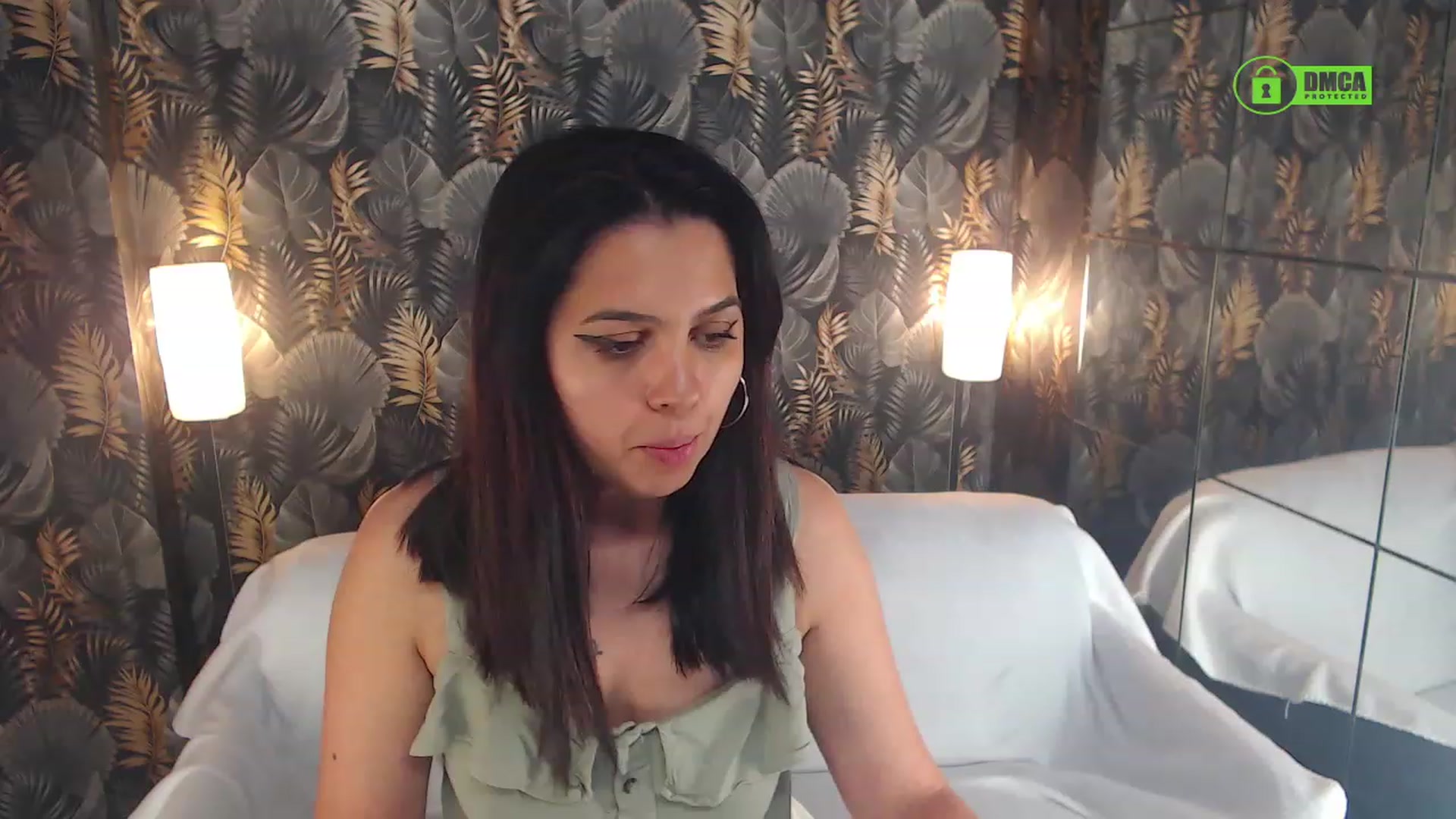 Gallery image thumbnail from JESSEBELLE's myfreecams stream on, 05/21/2023, 11:27 image 9 of 20