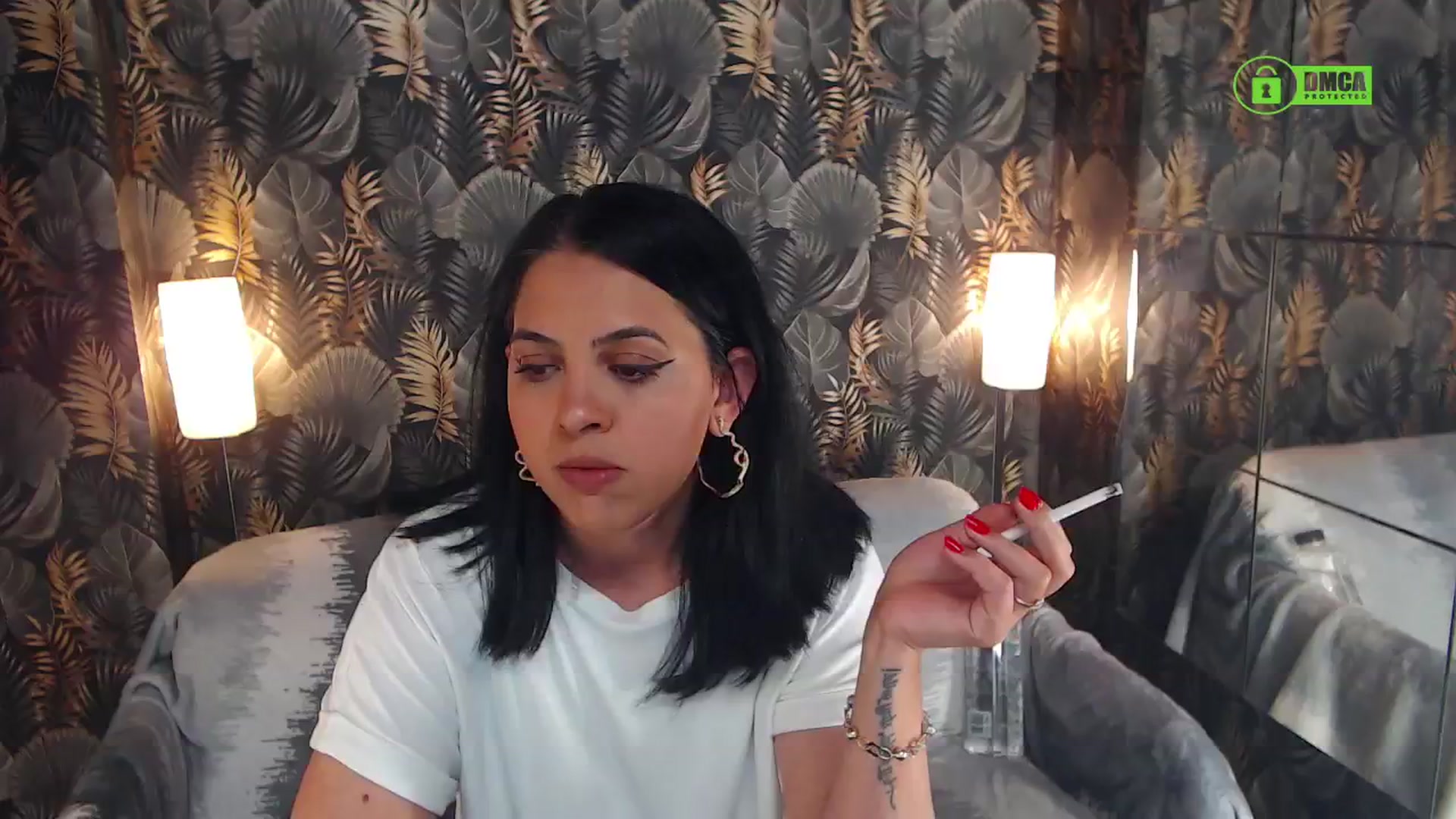 Gallery image thumbnail from JESSEBELLE's myfreecams stream on, 05/18/2024, 13:06 image 16 of 20
