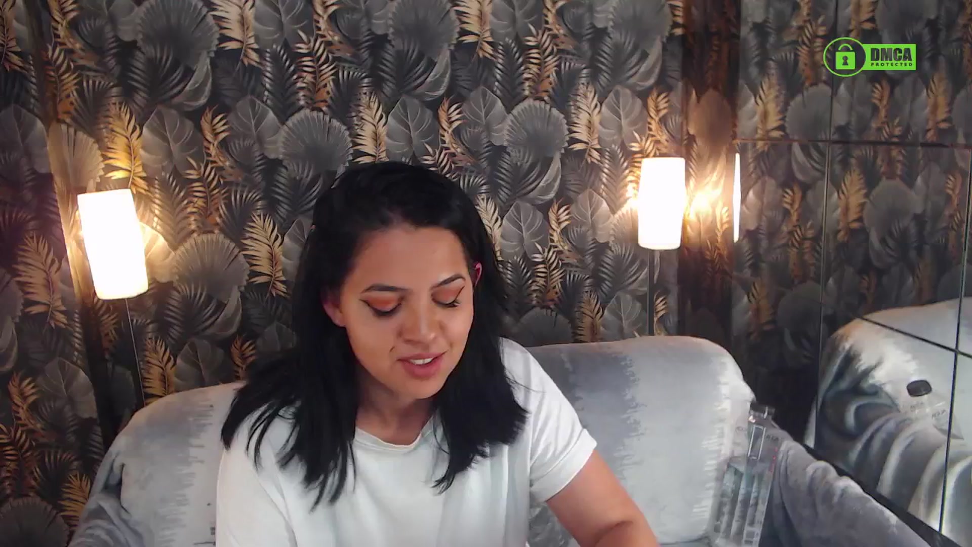 Gallery image thumbnail from JESSEBELLE's myfreecams stream on, 05/19/2024, 11:41 image 19 of 20