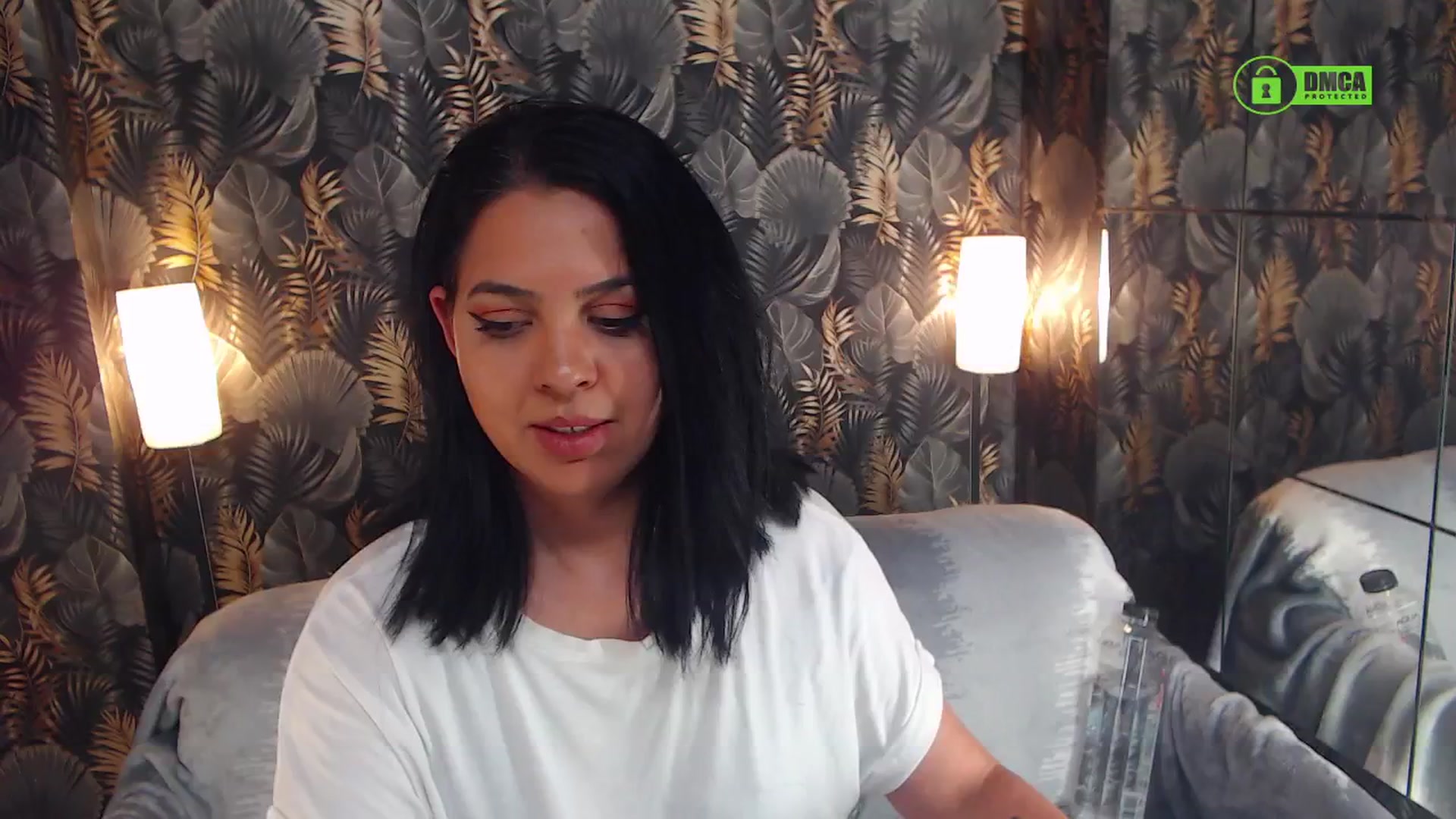 Gallery image thumbnail from JESSEBELLE's myfreecams stream on, 05/19/2024, 11:41 image 11 of 20