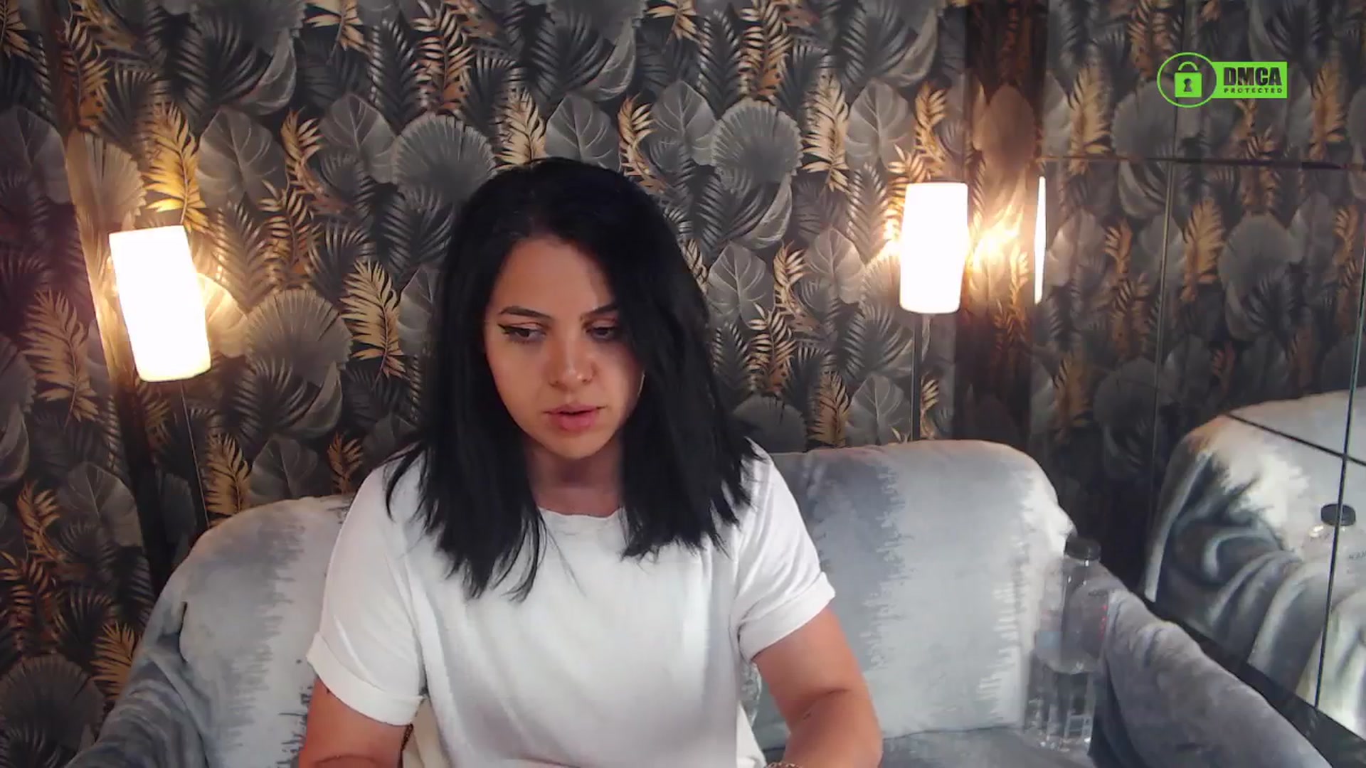 Gallery image thumbnail from JESSEBELLE's myfreecams stream on, 05/19/2024, 12:31 image 10 of 20