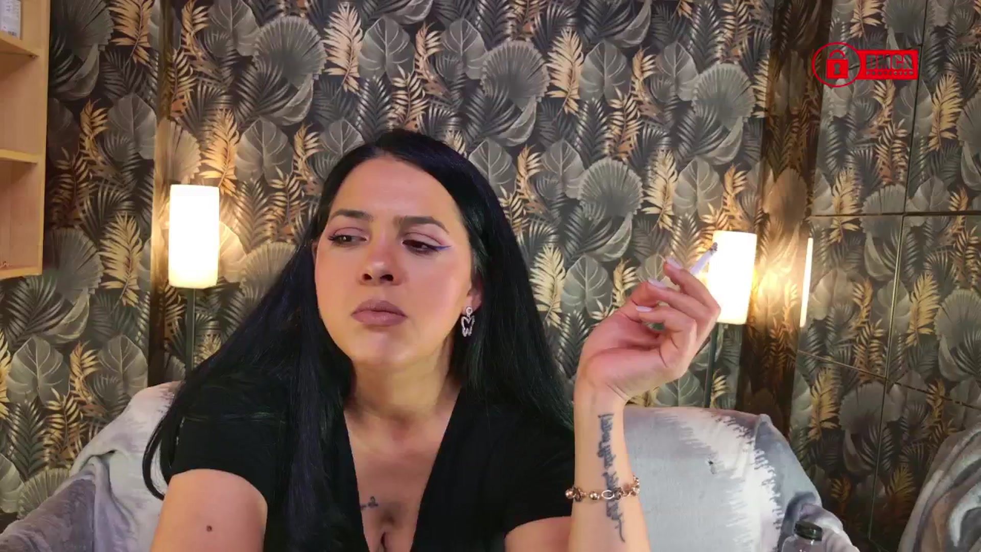 Gallery image thumbnail from JESSEBELLE's myfreecams stream on, 03/14/2025, 19:07 image 6 of 20