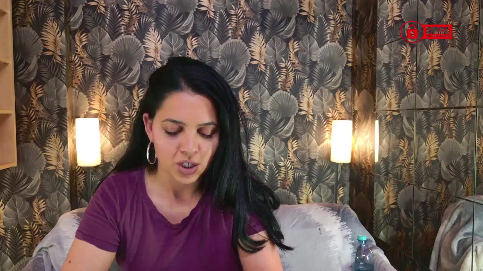 Gallery image thumbnail from JESSEBELLE's myfreecams stream on, 03/17/2025, 20:28 image 12 of 20