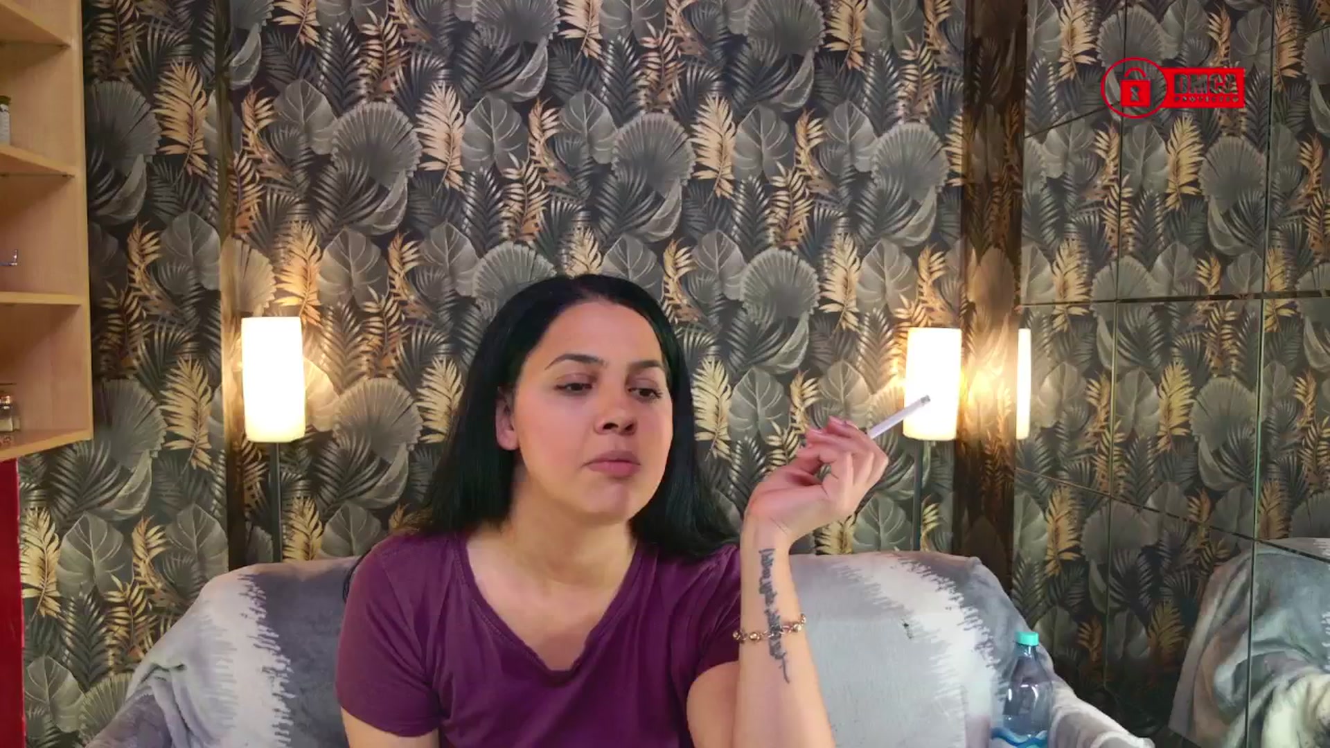 Gallery image thumbnail from JESSEBELLE's myfreecams stream on, 03/19/2025, 20:15 image 10 of 20