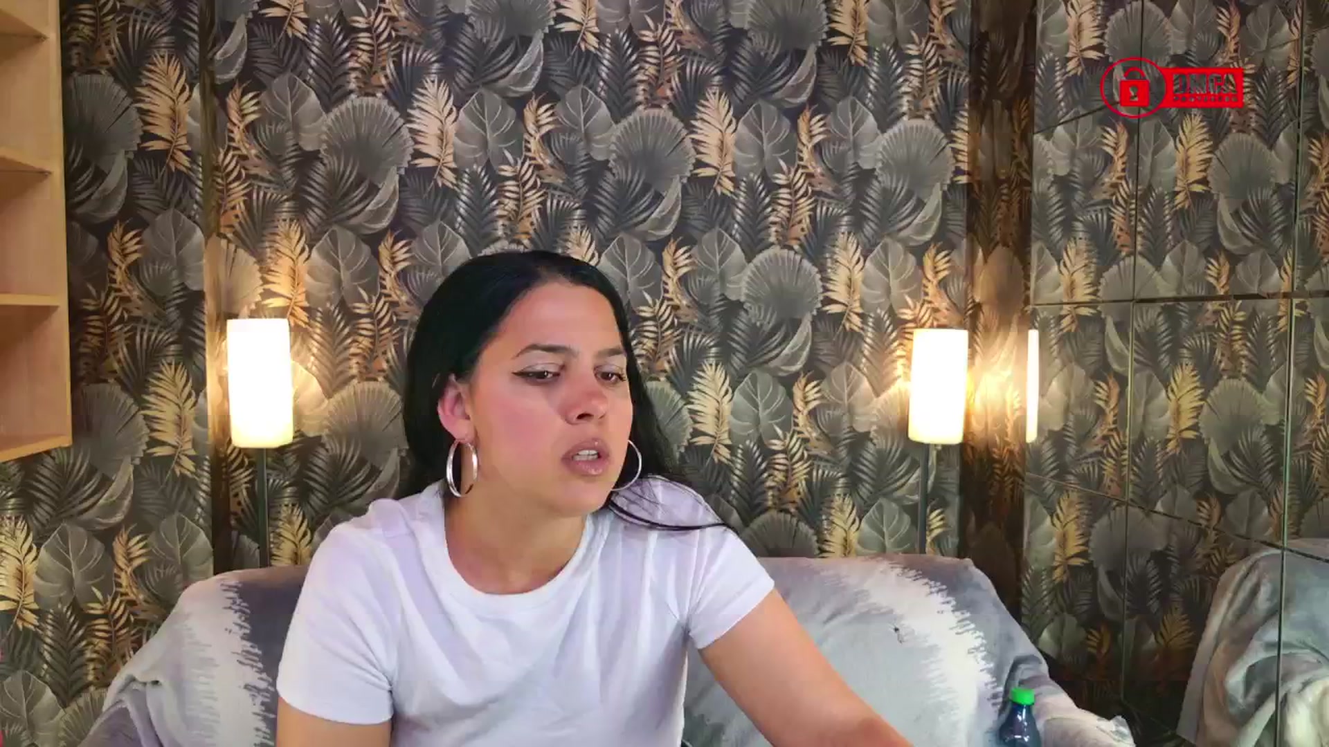Gallery image thumbnail from JESSEBELLE's myfreecams stream on, 03/22/2025, 20:18 image 1 of 20