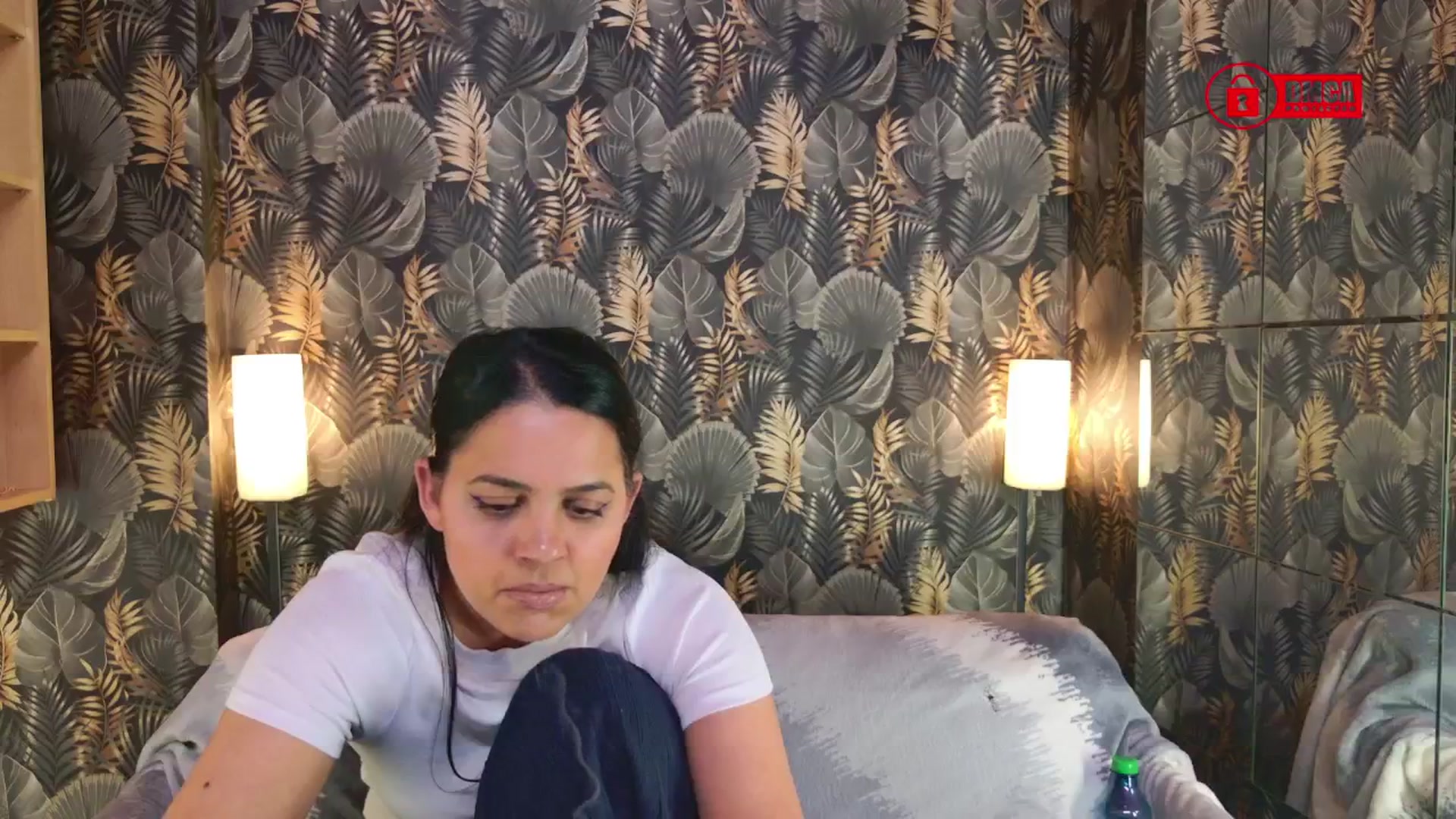 Gallery image thumbnail from JESSEBELLE's myfreecams stream on, 03/24/2025, 20:47 image 20 of 20
