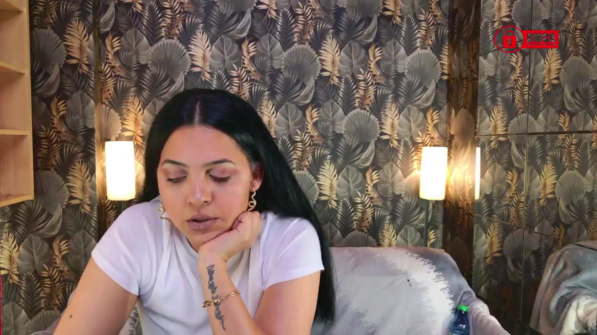 Gallery image thumbnail from JESSEBELLE's myfreecams stream on, 03/25/2025, 18:09 image 20 of 20