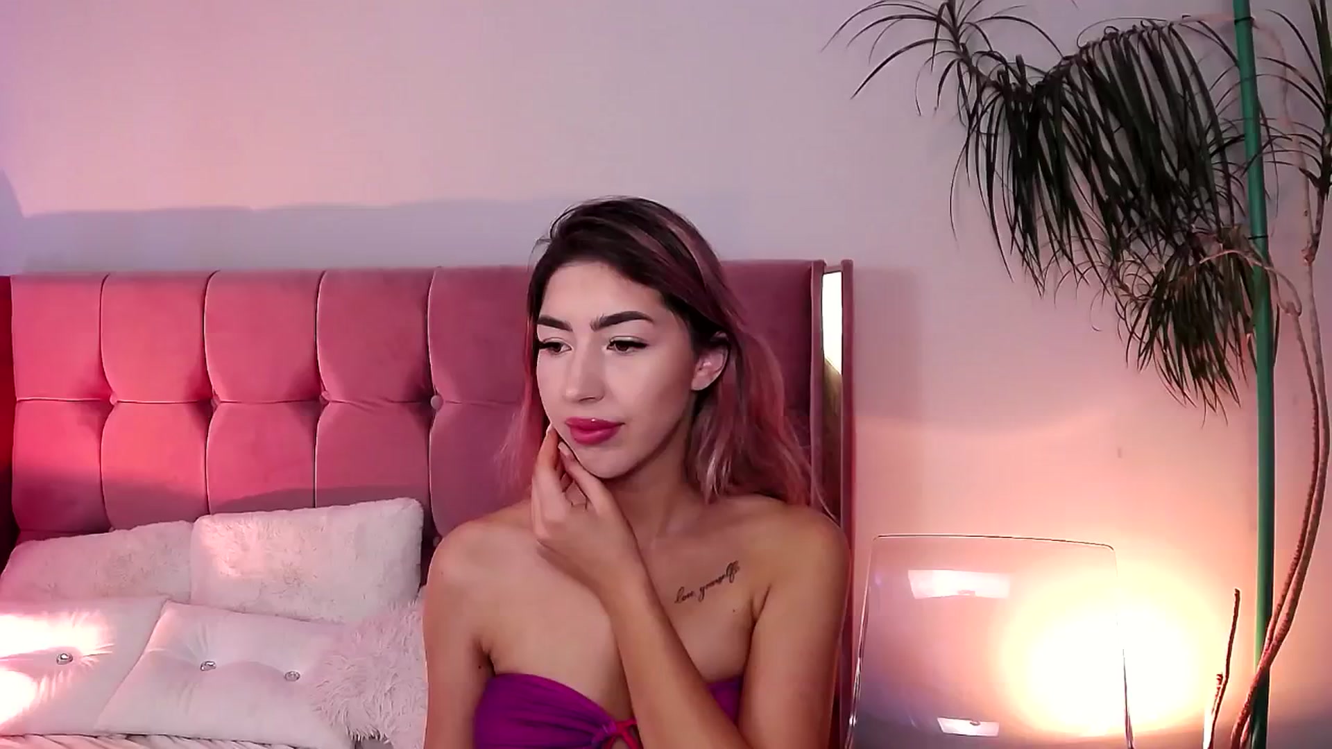 Gallery image thumbnail from JESSICAA's myfreecams stream on, 07/05/2024, 07:52 image 3 of 20
