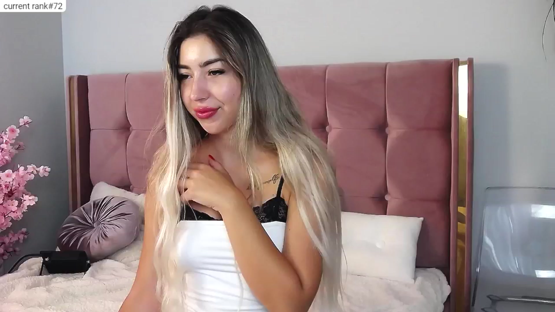 Gallery image thumbnail from JESSICAA's myfreecams stream on, 07/30/2024, 05:31 image 2 of 20