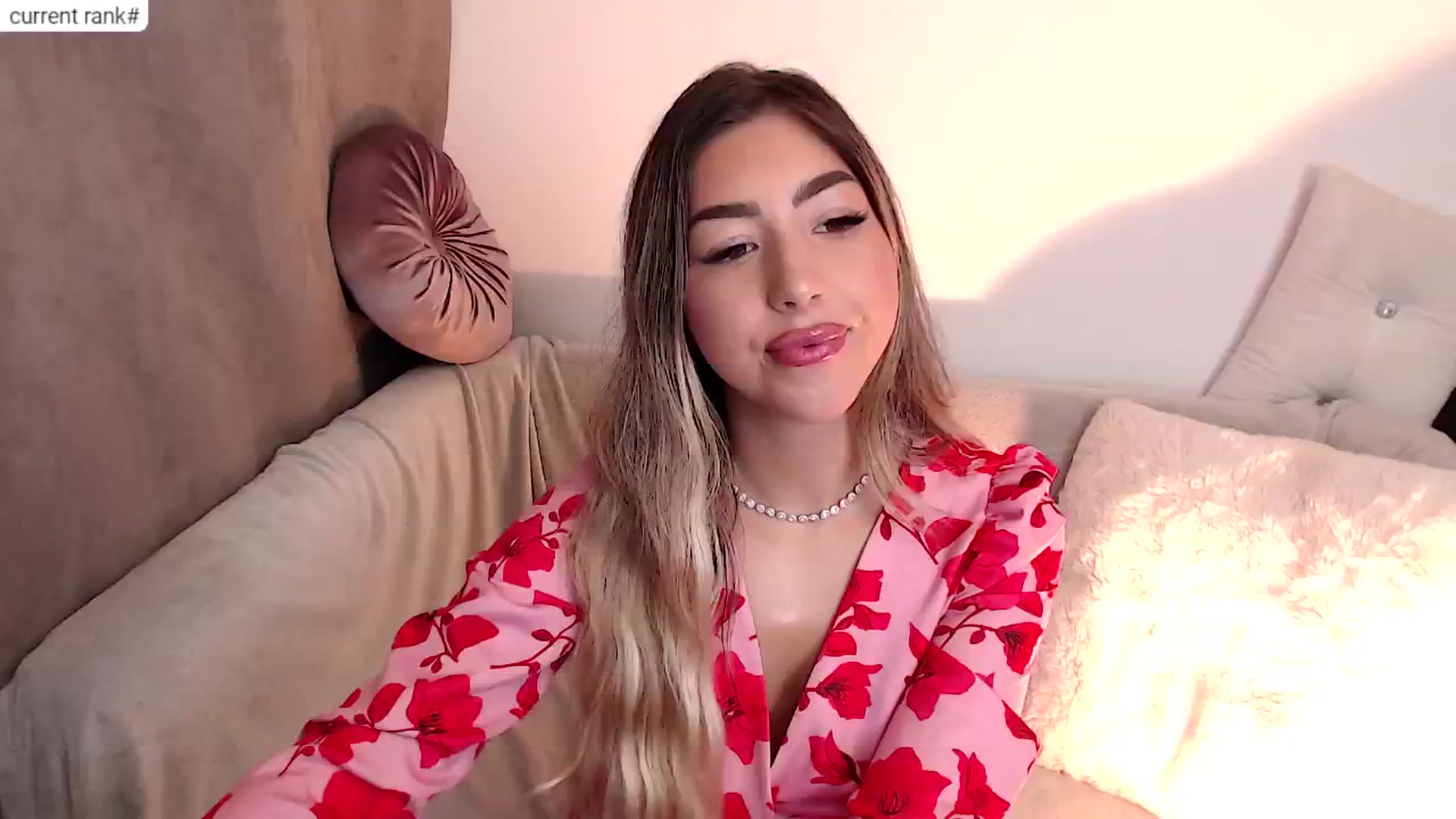 Gallery image thumbnail from JESSICAA's myfreecams stream on, 08/01/2024, 08:54 image 6 of 20