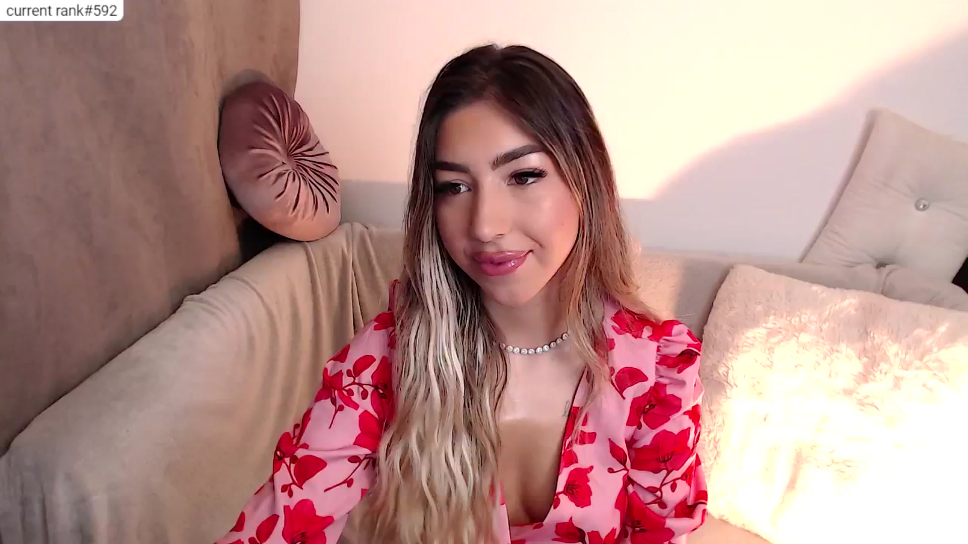 Gallery image thumbnail from JESSICAA's myfreecams stream on, 08/01/2024, 08:54 image 16 of 20