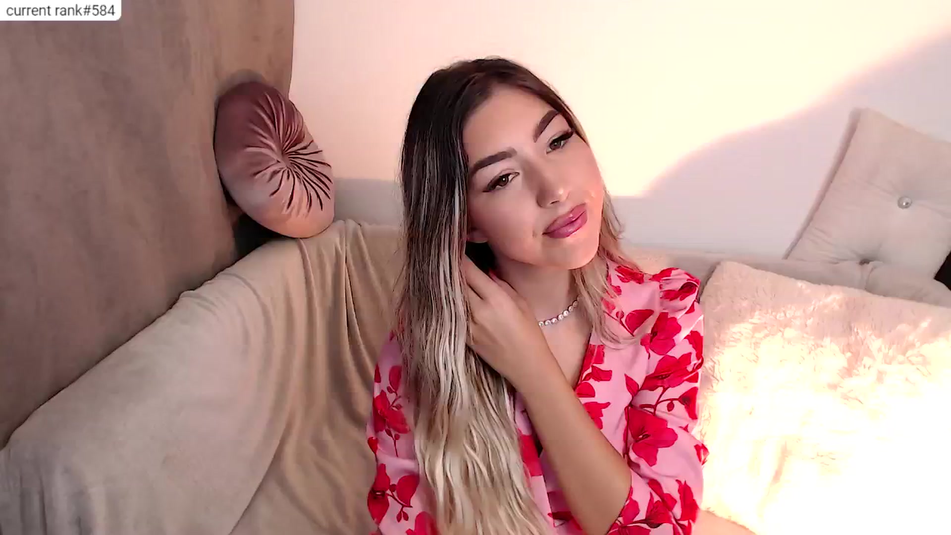 Gallery image thumbnail from JESSICAA's myfreecams stream on, 08/01/2024, 08:54 image 12 of 20