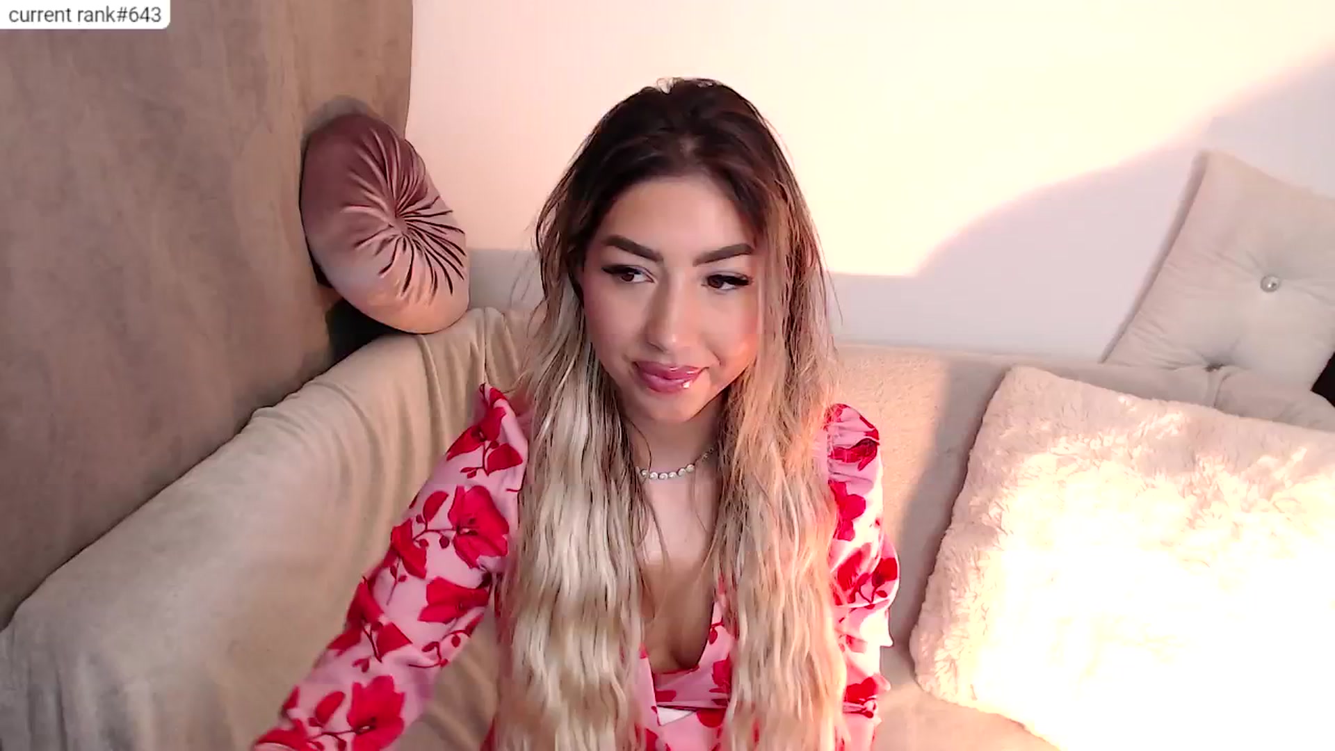 Gallery image thumbnail from JESSICAA's myfreecams stream on, 08/01/2024, 09:48 image 5 of 20
