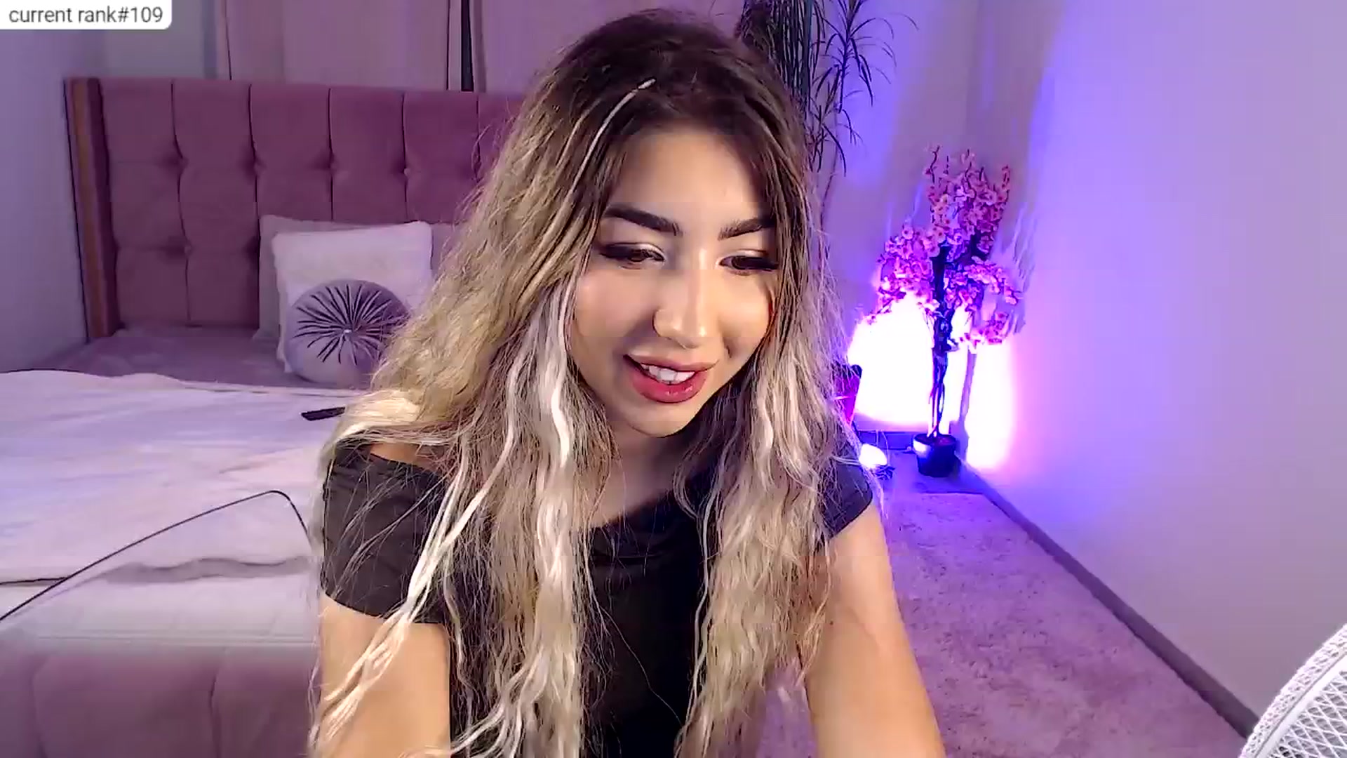 Gallery image thumbnail from JESSICAA's myfreecams stream on, 08/03/2024, 15:35 image 5 of 20