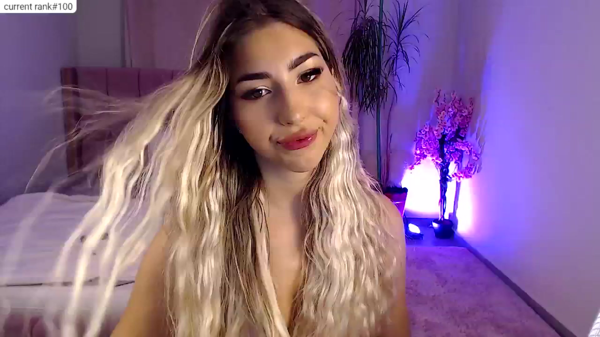 Gallery image thumbnail from JESSICAA's myfreecams stream on, 08/03/2024, 17:16 image 18 of 20