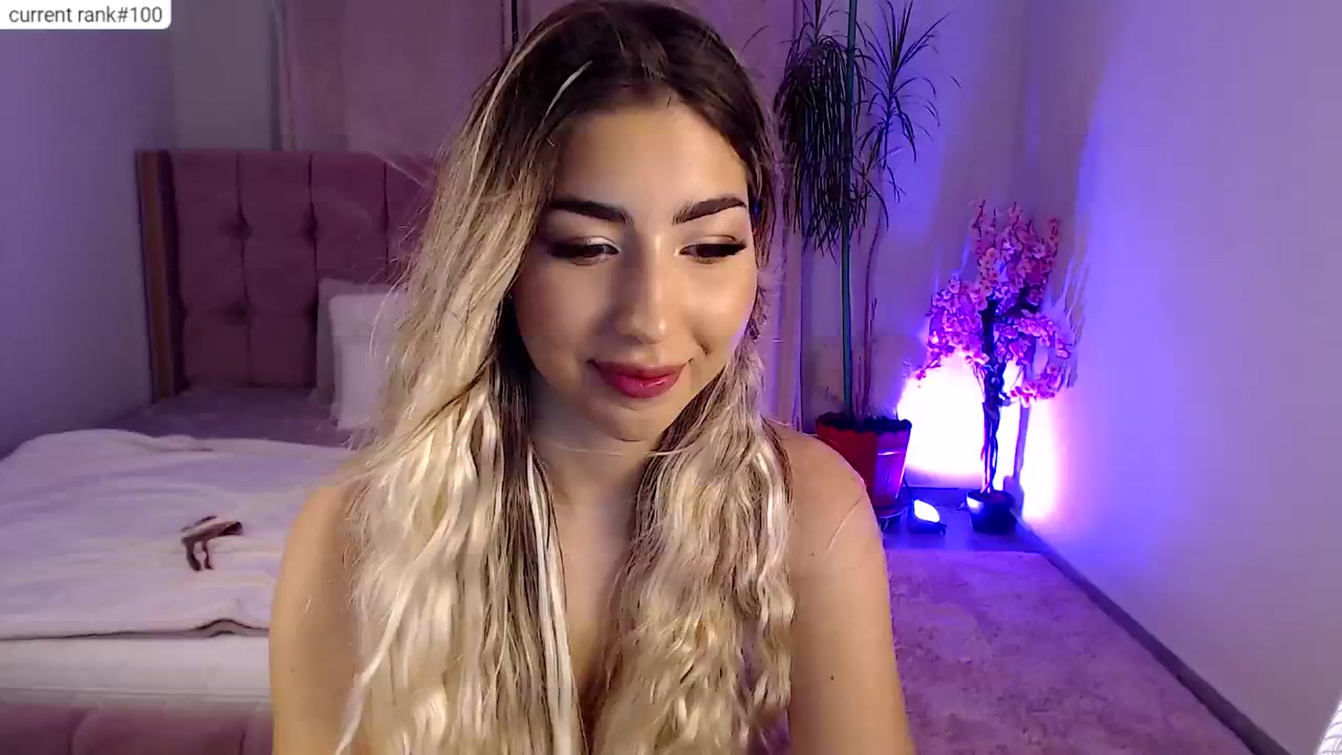 Gallery image thumbnail from JESSICAA's myfreecams stream on, 08/03/2024, 17:16 image 19 of 20