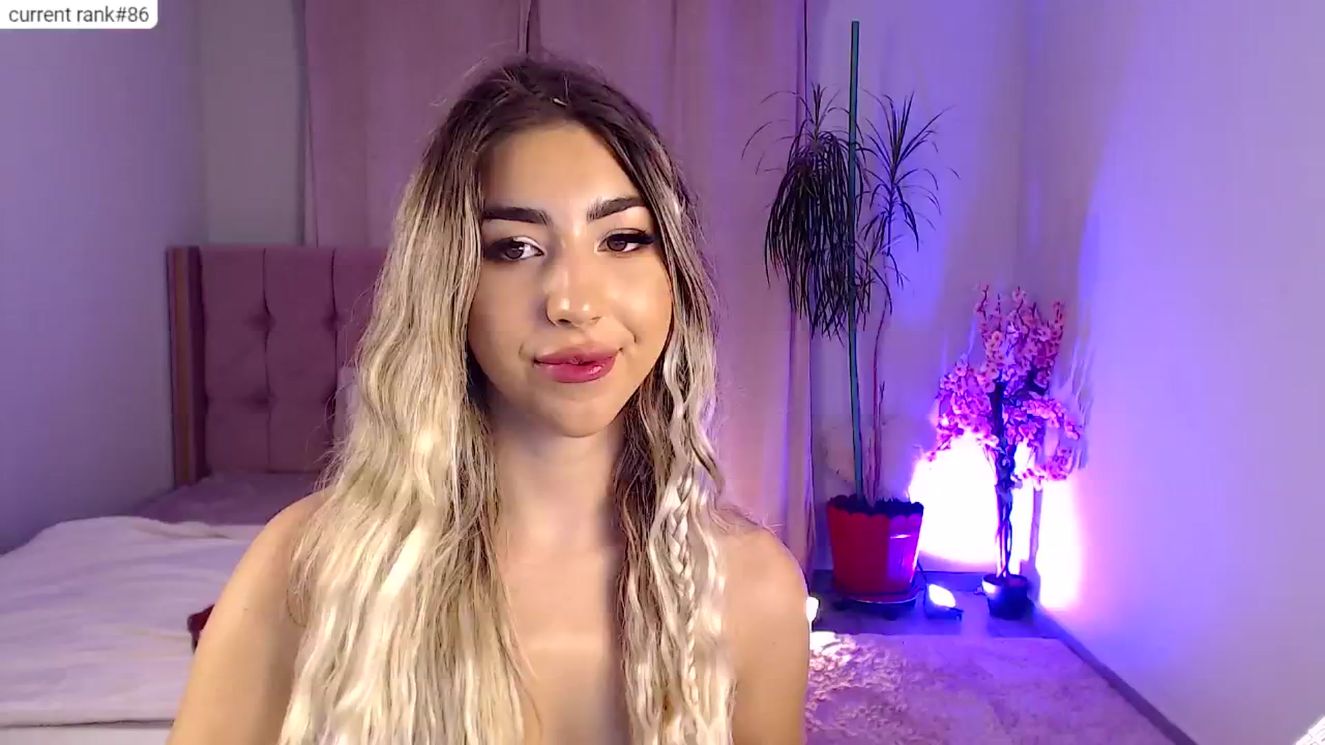 Gallery image thumbnail from JESSICAA's myfreecams stream on, 08/03/2024, 20:34 image 7 of 20