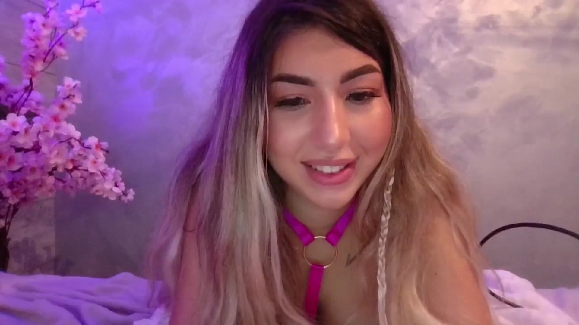 Gallery image thumbnail from JESSICAA's myfreecams stream on, 08/28/2024, 13:01 image 11 of 20