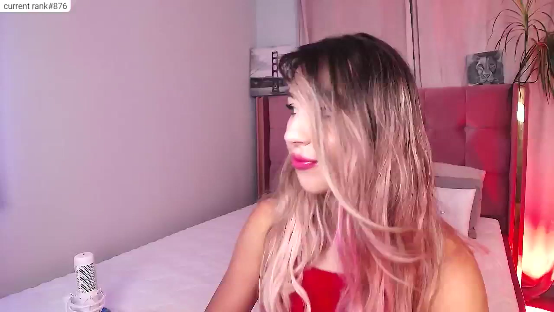 Gallery image thumbnail from JESSICAA's myfreecams stream on, 09/20/2024, 15:27 image 2 of 20