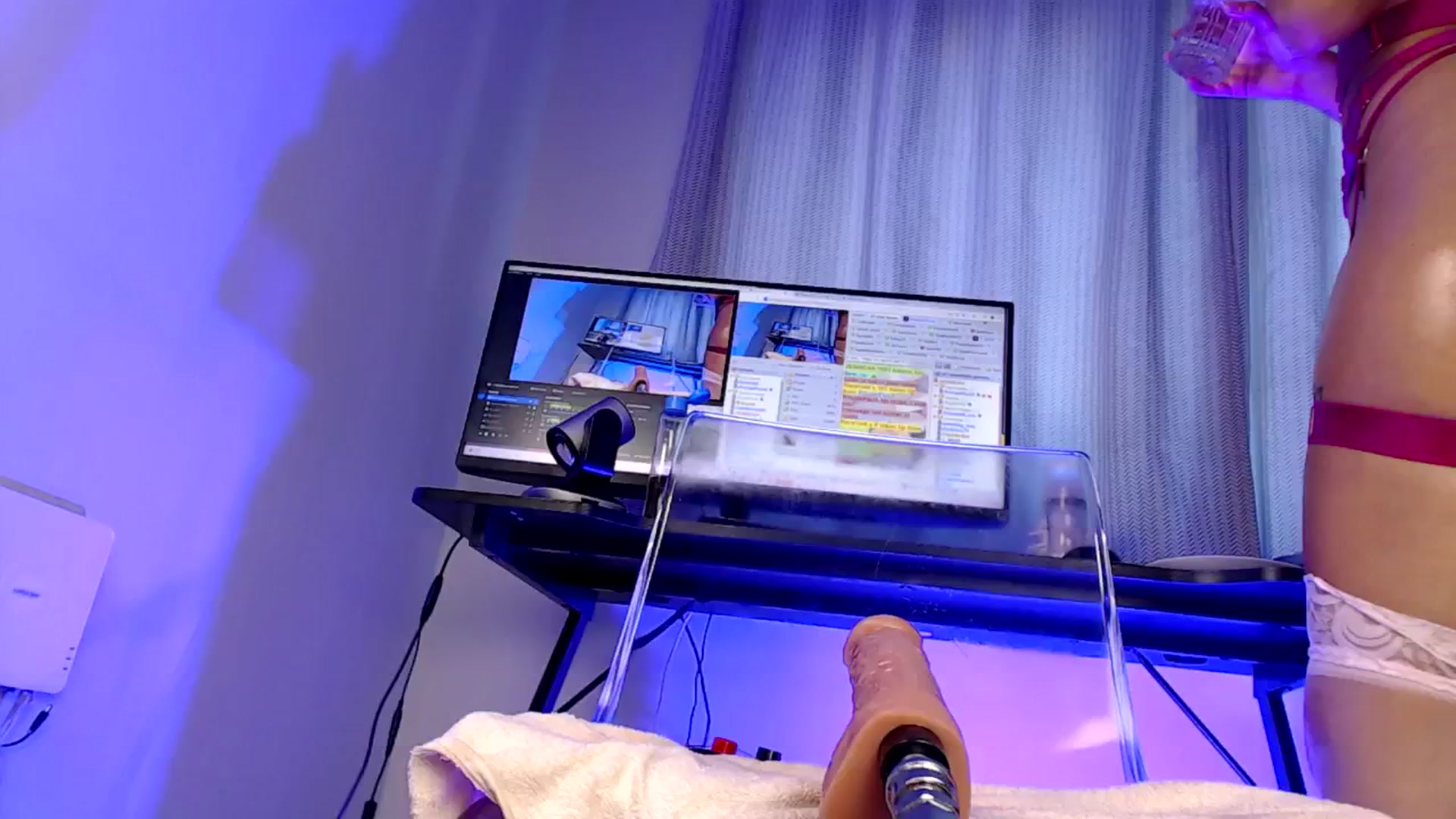 Gallery image thumbnail from JESSICAA's myfreecams stream on, 09/22/2024, 14:48 image 12 of 20